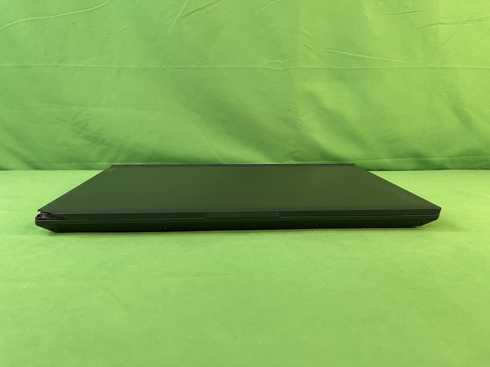 Lenovo Legion 5 17ITH6H i7-11800H | For Parts – No Boot | No RAM, No HDD