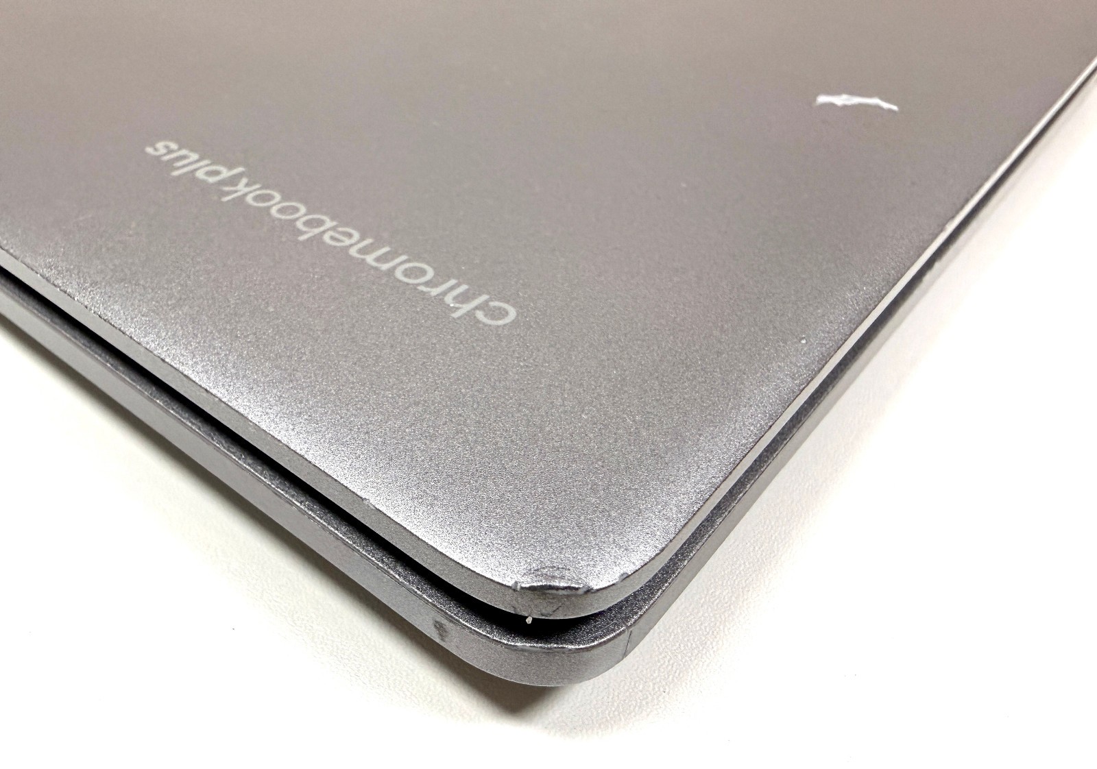 HP Chromebook Plus 15a-nb0008TU 15.6″ Non-Touch 1.8GHz i3-N305 8GB RAM 128GB UFS