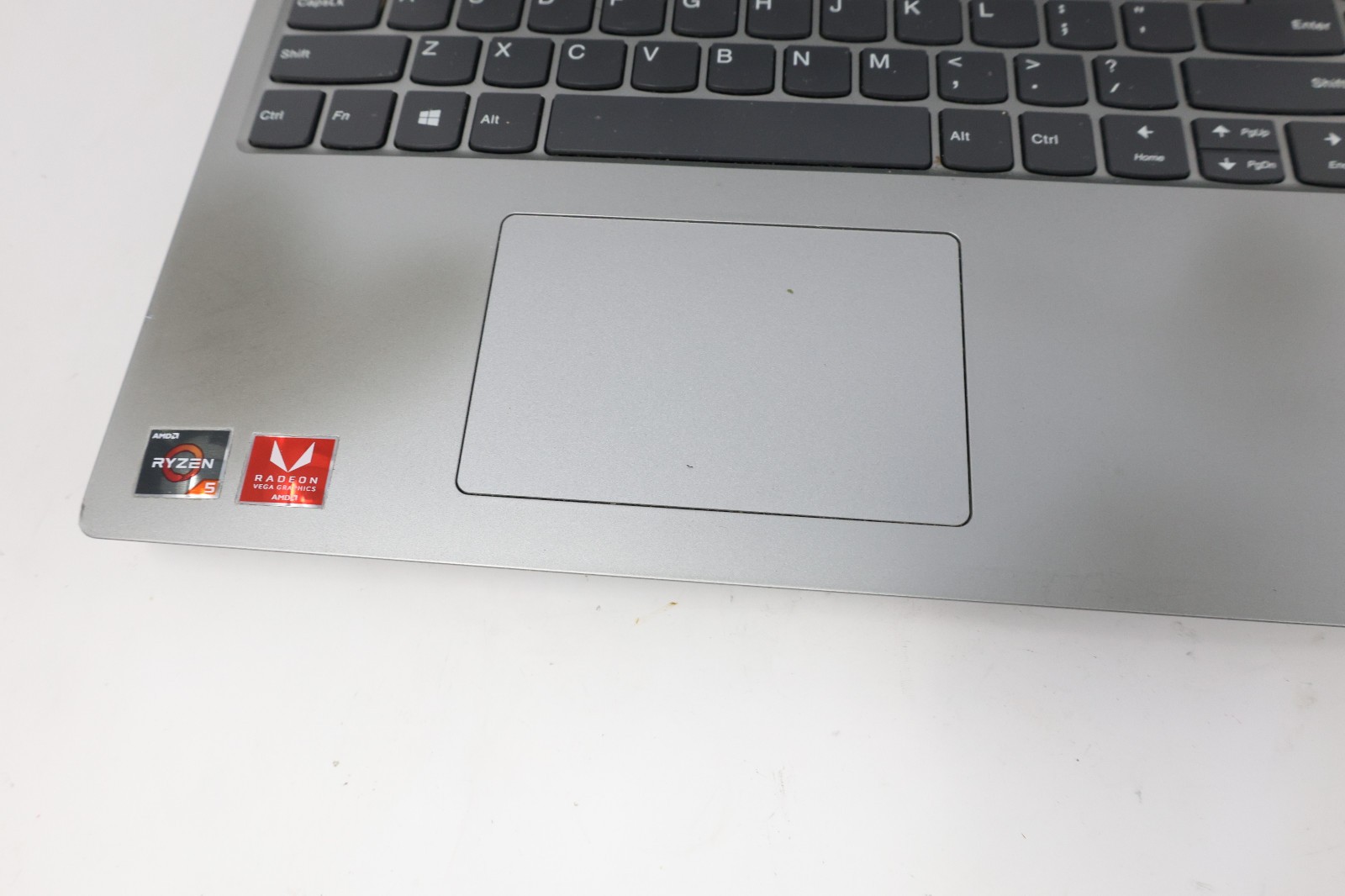 LENOVO IDEAPAD 330S-15ARR | Specs Unknonwn – FOR PARTS or AS IS NOT WORKING