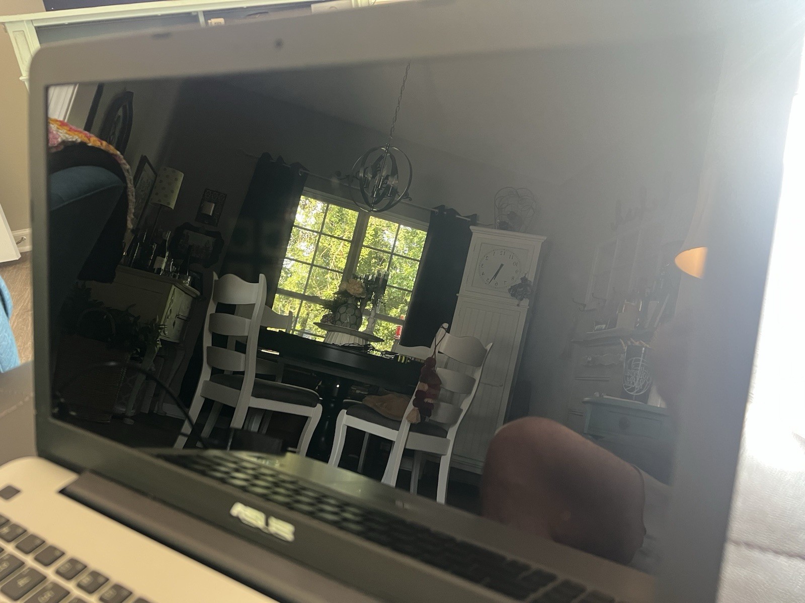 ASUS X555L Laptop Working – With Charger (Battery Needed Read Desc)