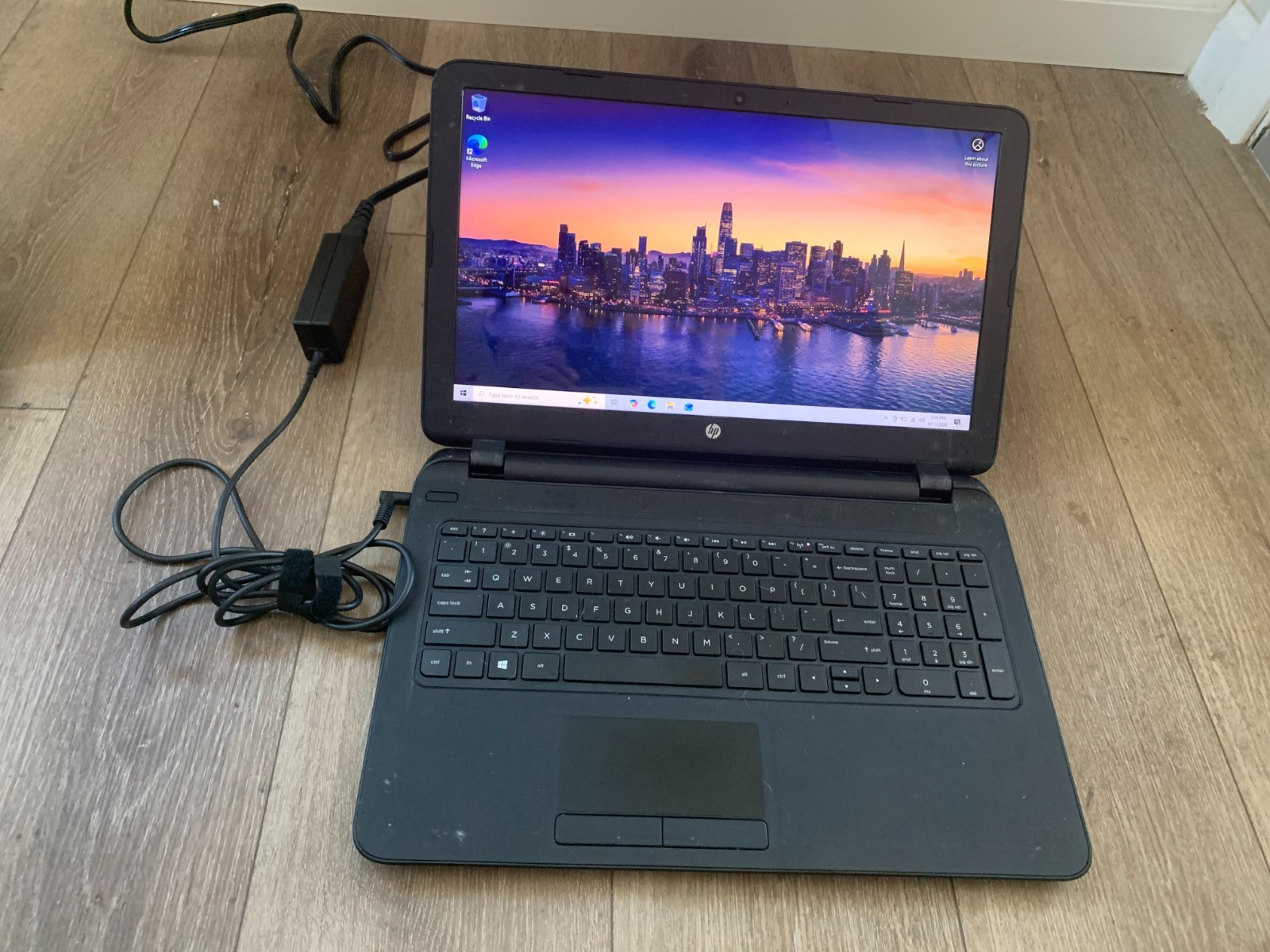 HP 15-f305dx 15.6″ AMD A6-5200 APU 2.00GHz 4GB RAM 500GB HDD Win 10 Home