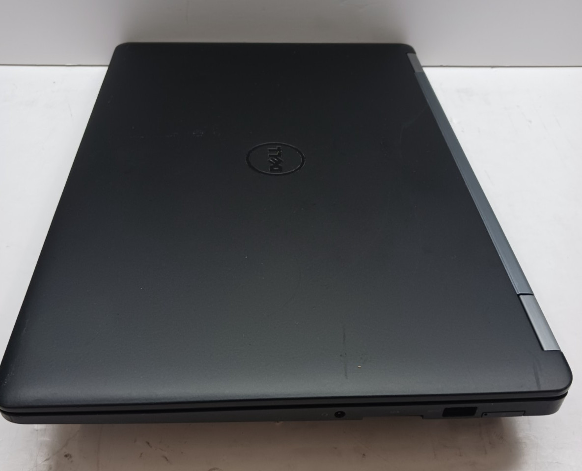 14″ Dell Latitude E7470 Intel i5-6300U, 2.40 GHZ, 8 GB DDR4 RAM, 128 GB M.2 SSD