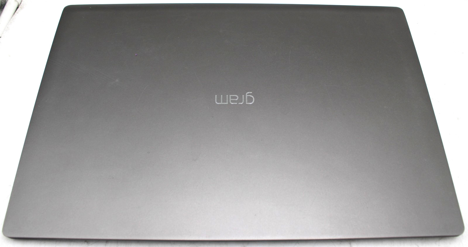 17″ LG Gram Laptop 17Z90N-N.APS9U1 i7-1065G7 1.30GHz 8GB RAM no SSD/OS/Battery