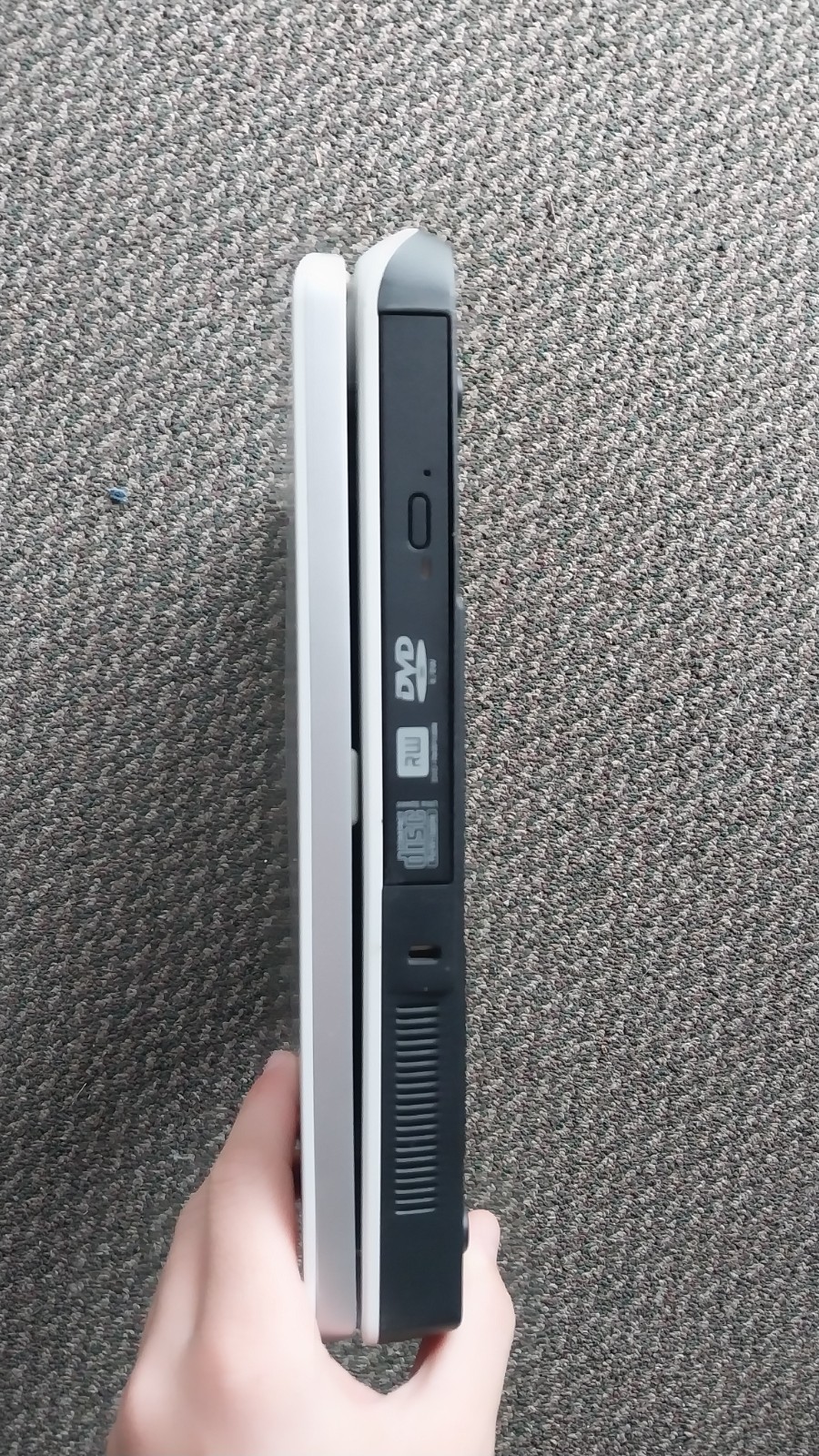 Dell Inspiron E1505, Intel 2Duo T5500, 4GB, 120GB SSD, Win 10, NO AC ADAPTER