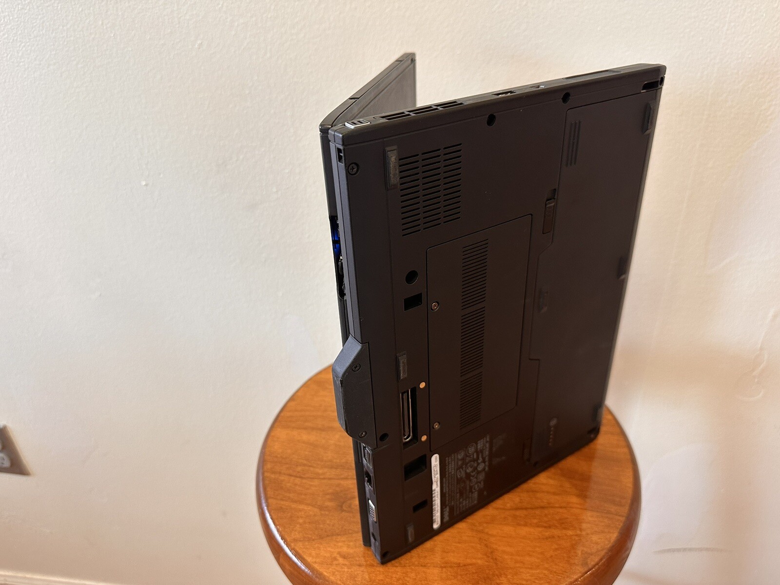 Dell Latitude XT2 Laptop Tablet Swivel TouchScreen Windows 10 Pro+MS Office+More