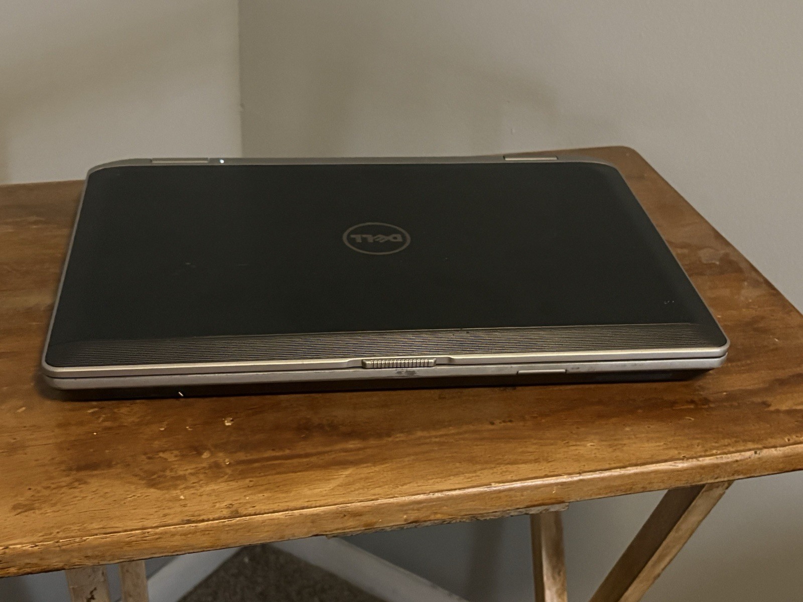 Dell Latitude E6430 – 128GB SSD | 8GB RAM | Wall Charger | New Battery Ubuntu
