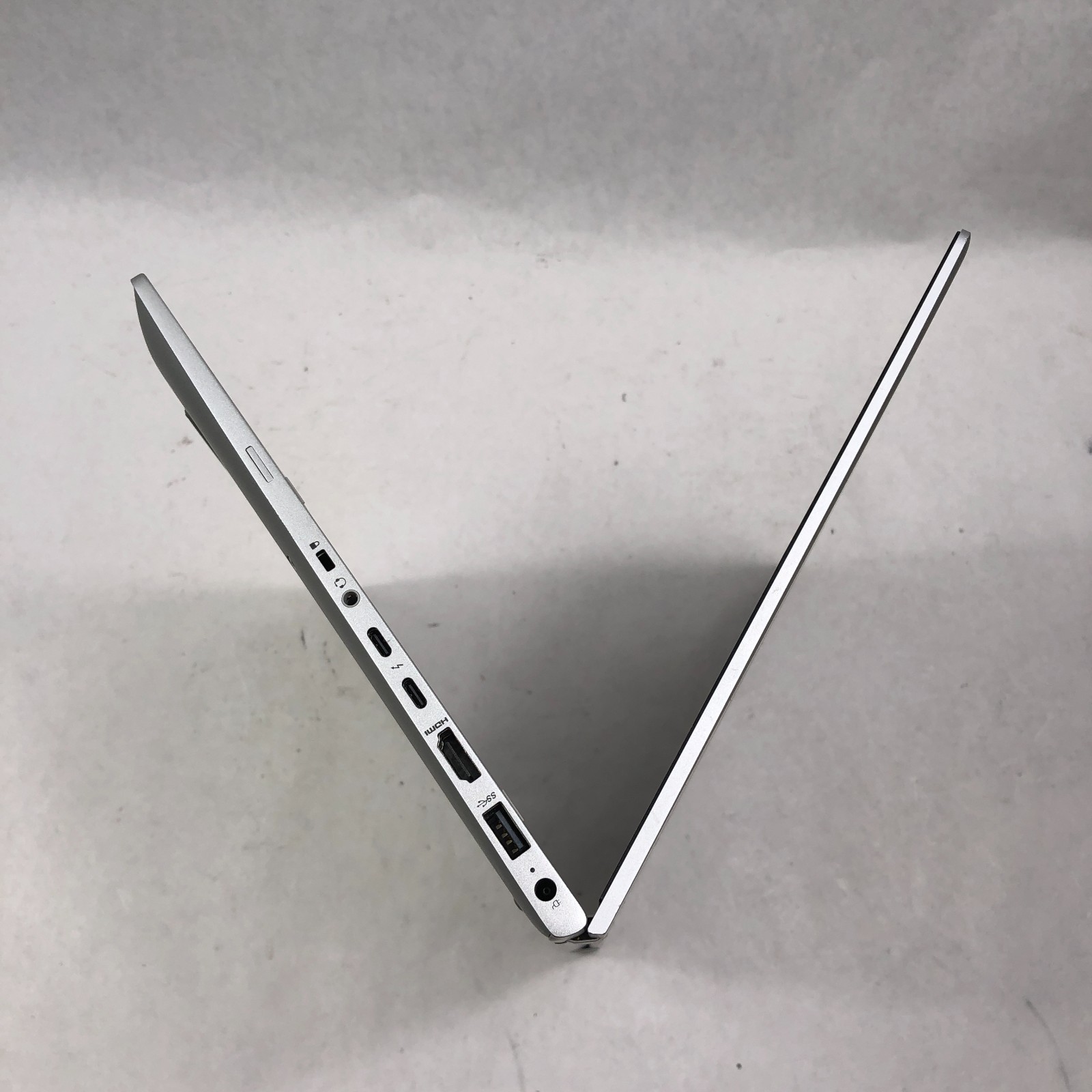 HP EliteBook 830 G6 x360 Core i5-8365U 1.6GHz 16GB RAM 256GB SSD No OS READ*