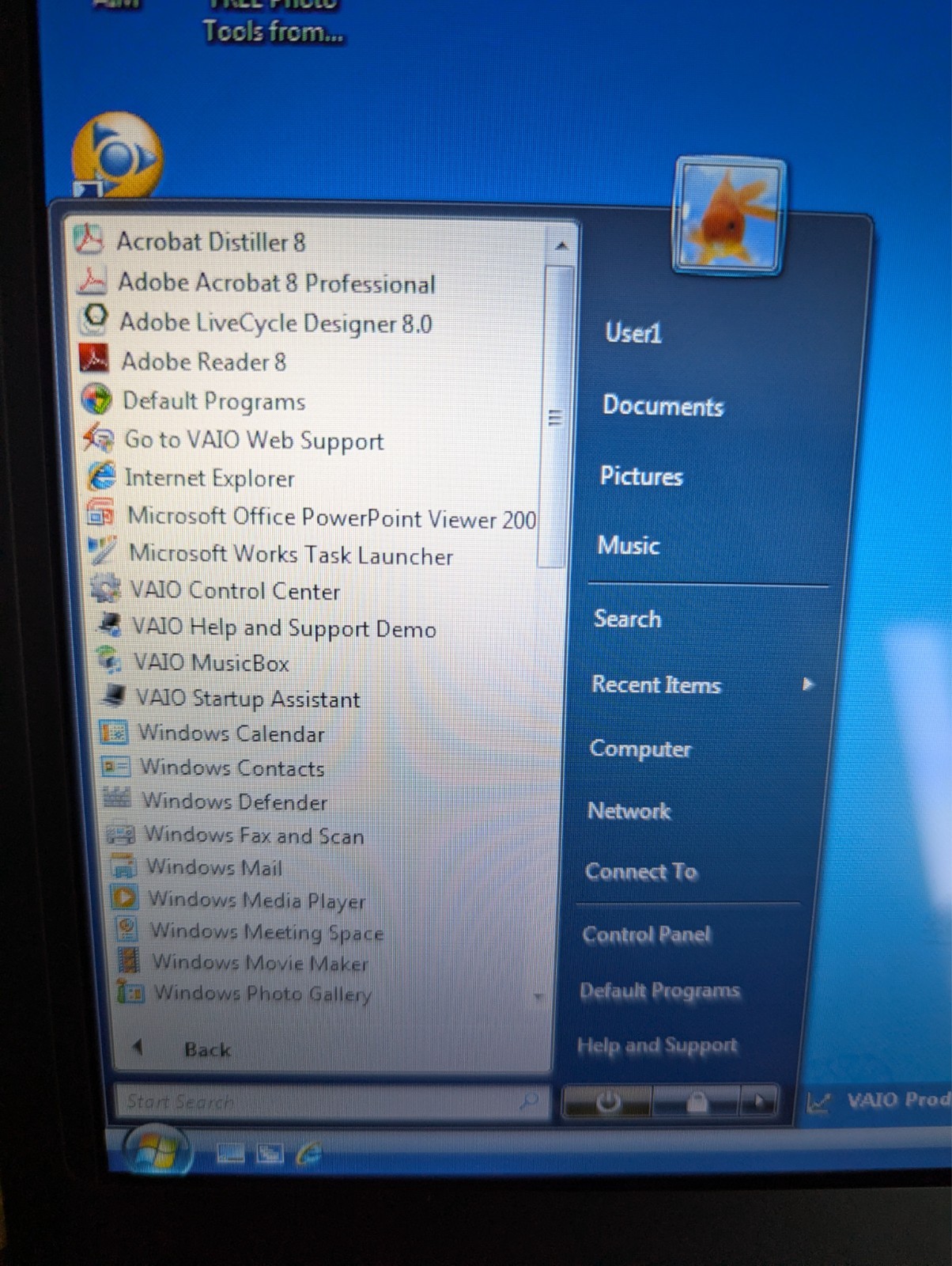 💻 Sony VAIO PCG-6W1L Laptop & AC Adapter selling AS-IS. Works