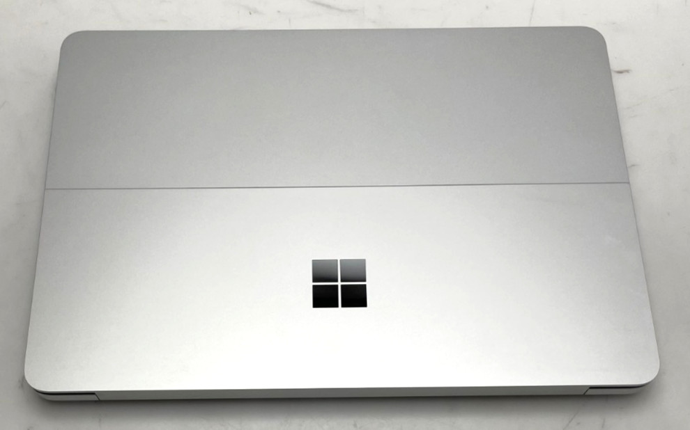 Microsoft Surface Laptop Studio 2 2029 14.4″ TCH i7-13800H 32gb Ram 1TB SSD W11