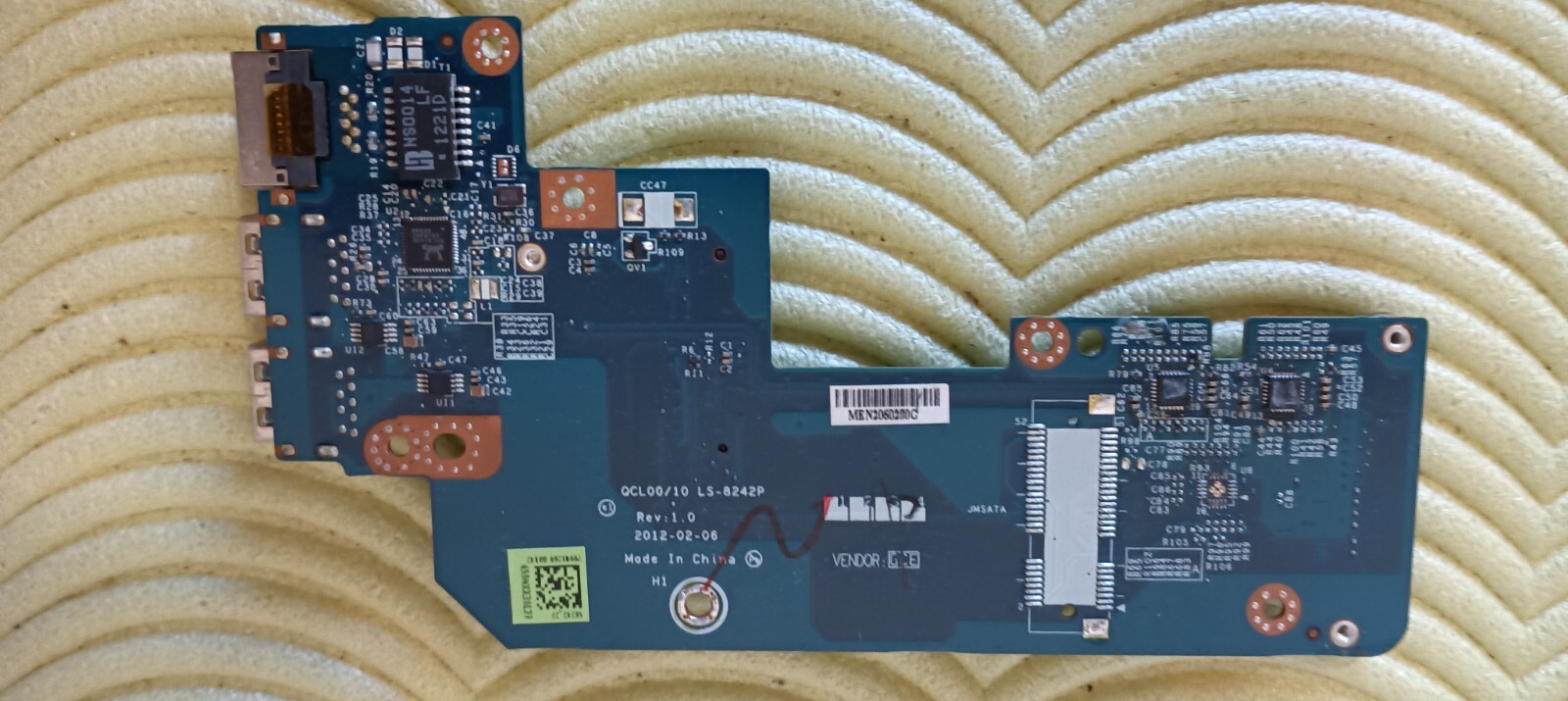 DELL INSPIRON 5520 Dual USB LAN Card