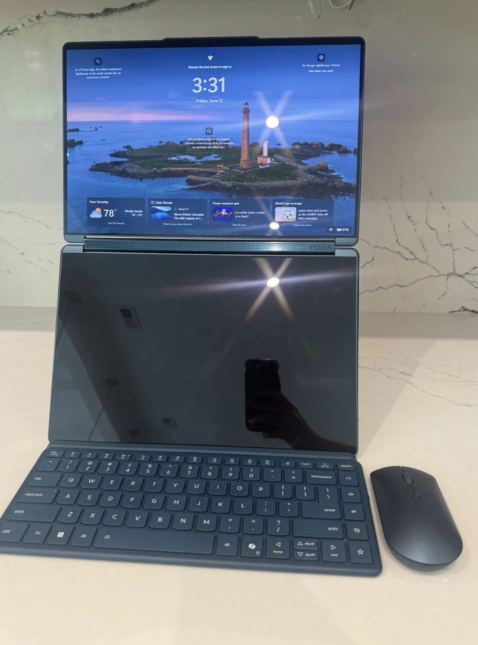 Lenovo Yoga Book 9 14IAH10 14” 2.8K OLED | Intel Core Ultra 7 | 32GB RAM NEW