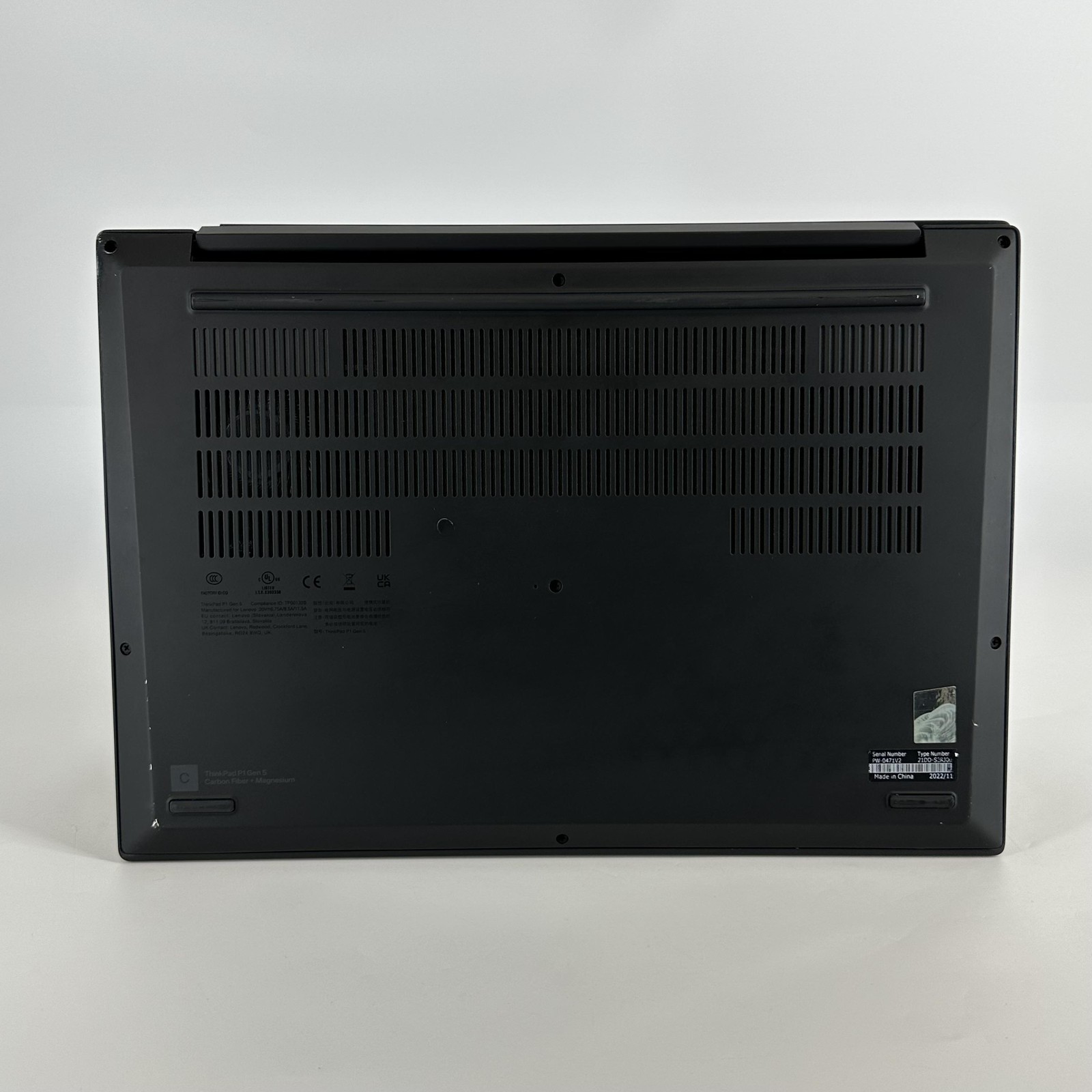 Lenovo ThinkPad P1 Gen 5 16 UHD+ 2.4 GHz i7-12800H 64GB 1TB SSD RTX A3000 Good