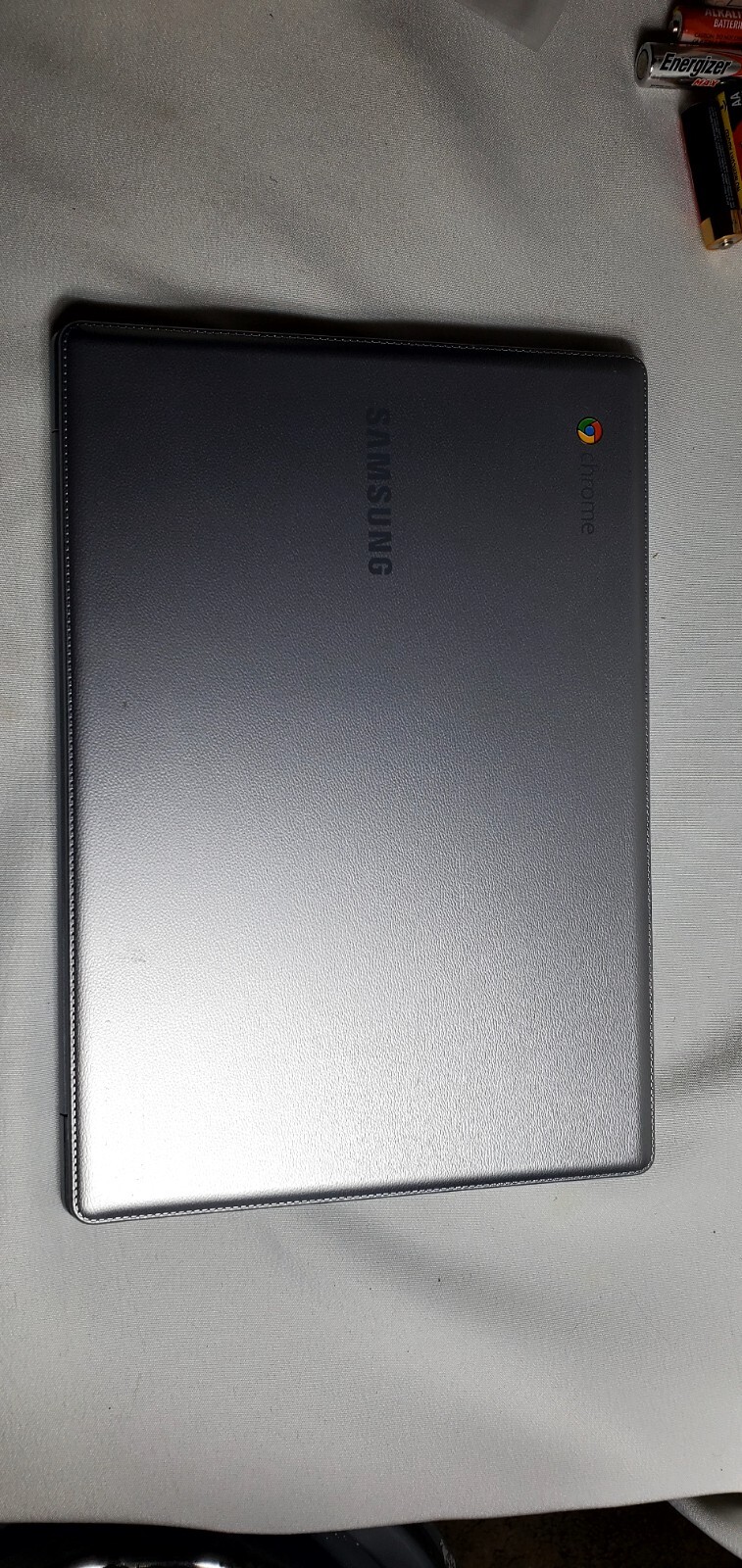 Samsung Notebook – XE500C12K01US Soft Top No Power Cord Preowned