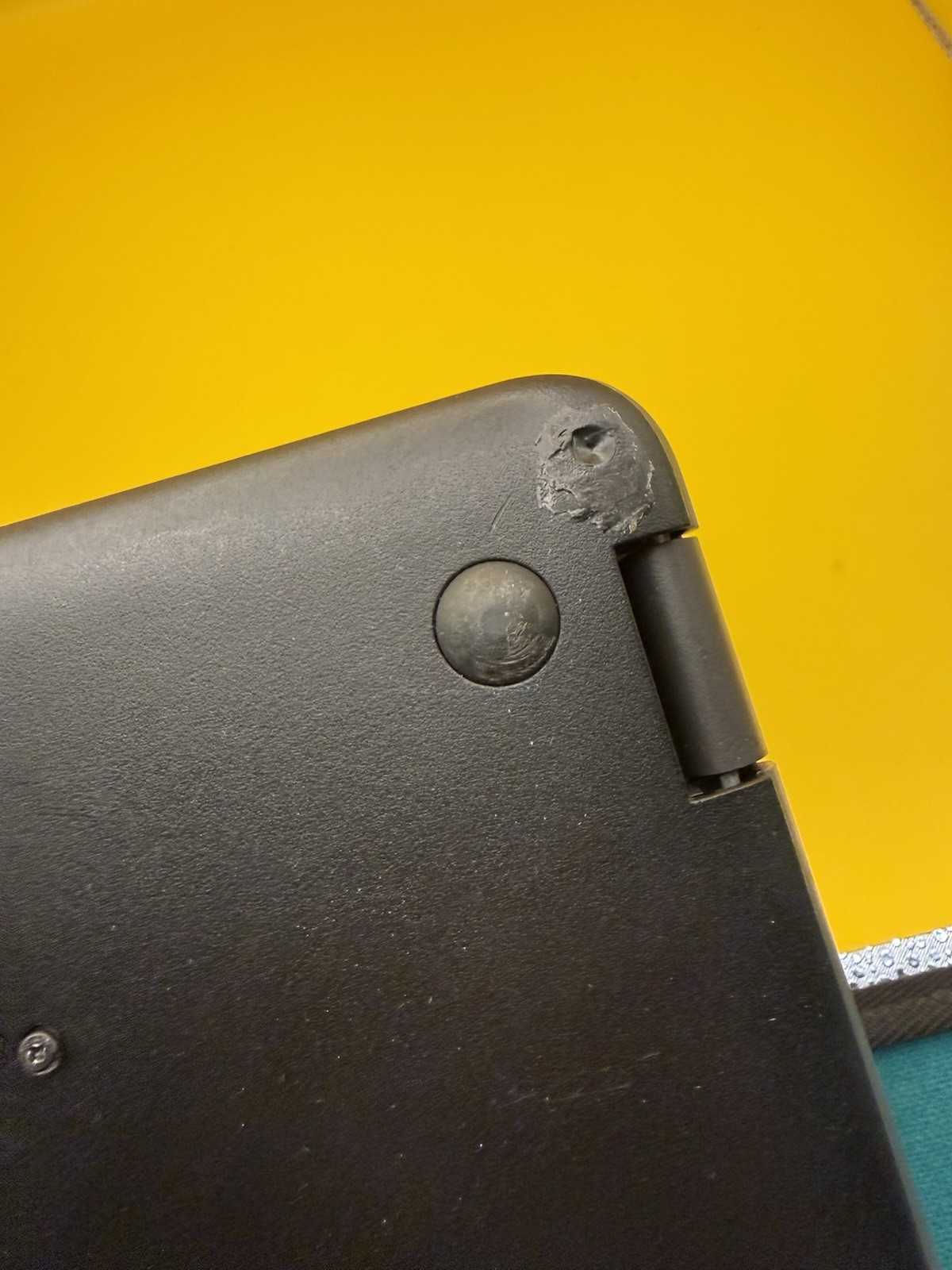 Dell Latitude 3180 For Parts – No Battery