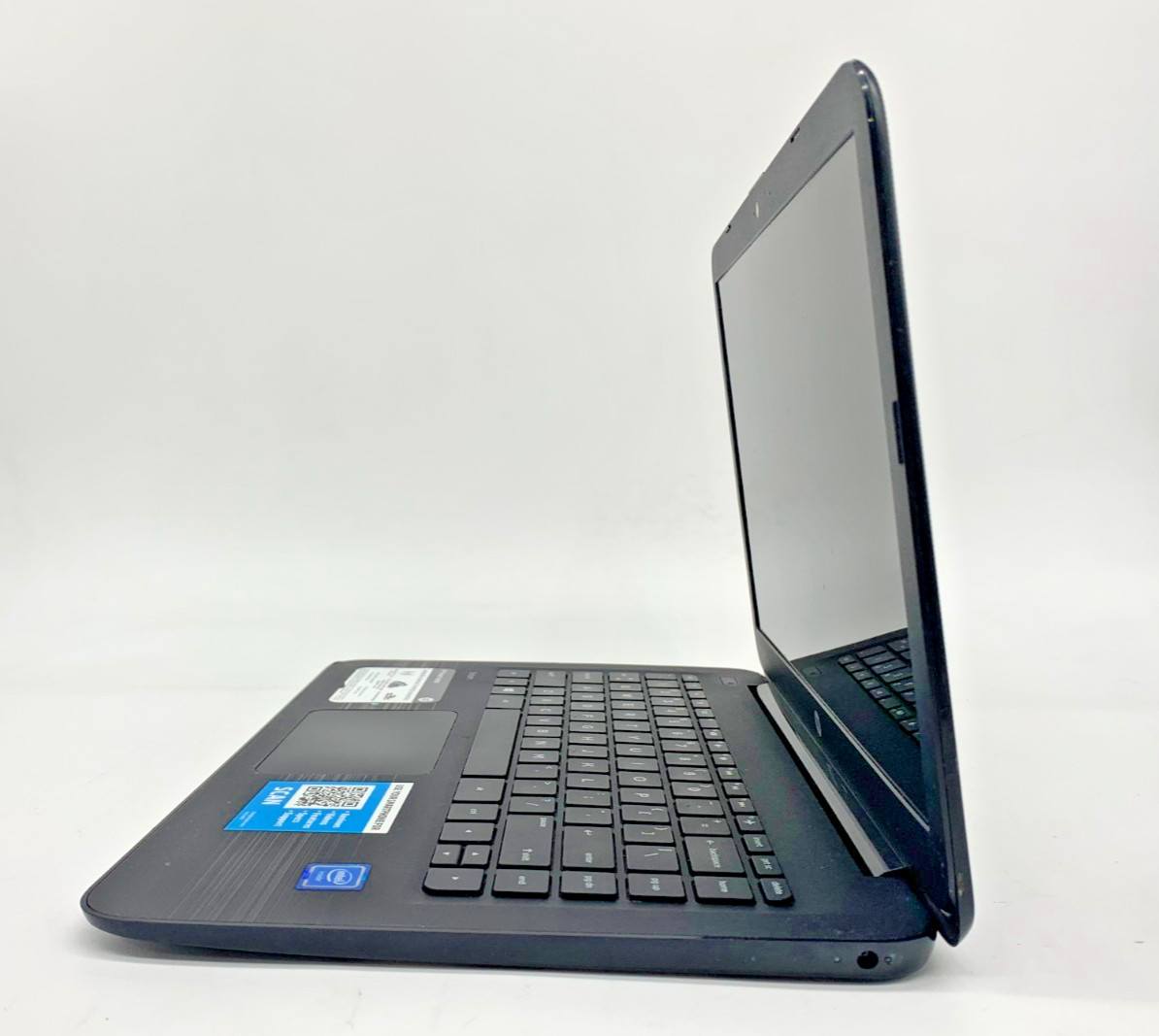 HP Stream 14 Celeron N3060 14” 1.60GHz 32GB SSD 4GB DDR4 BLACK /Laptop FAIR