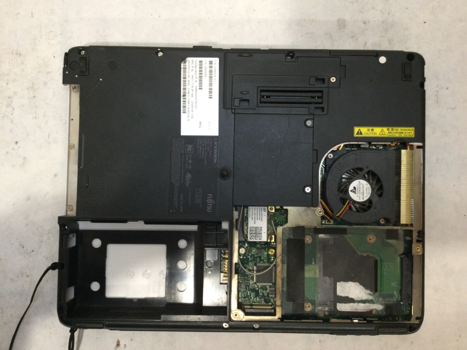 Fujitsu Lifebook T730 12.1” / Intel Core i3 M370 @ 2.40GHz / (MISSING PARTS!) MR