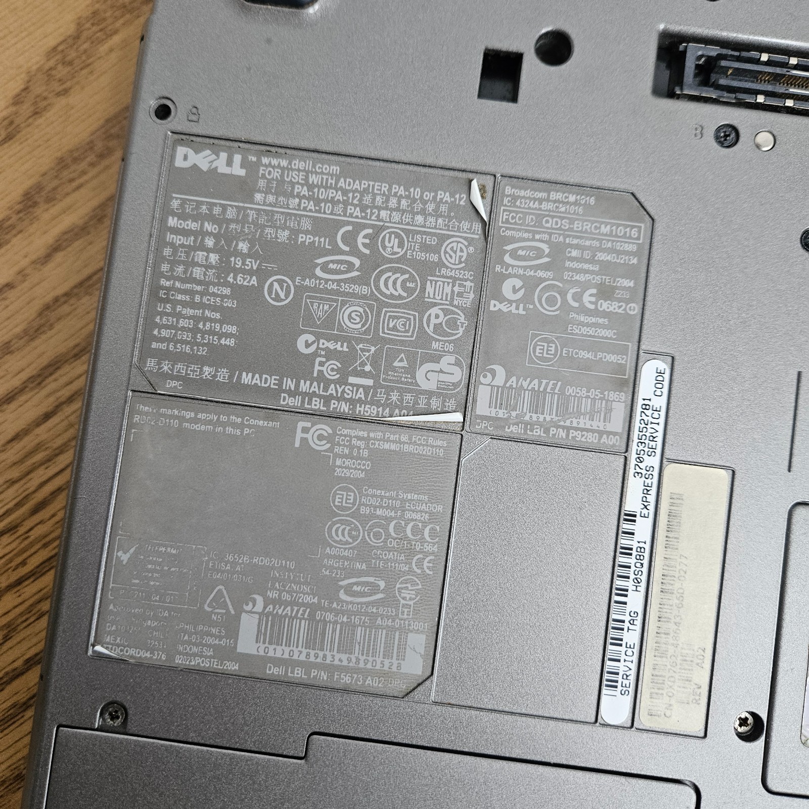 Dell Latitude D610 PP11L Laptop Pentium M 2.13GHz 60GB HDD