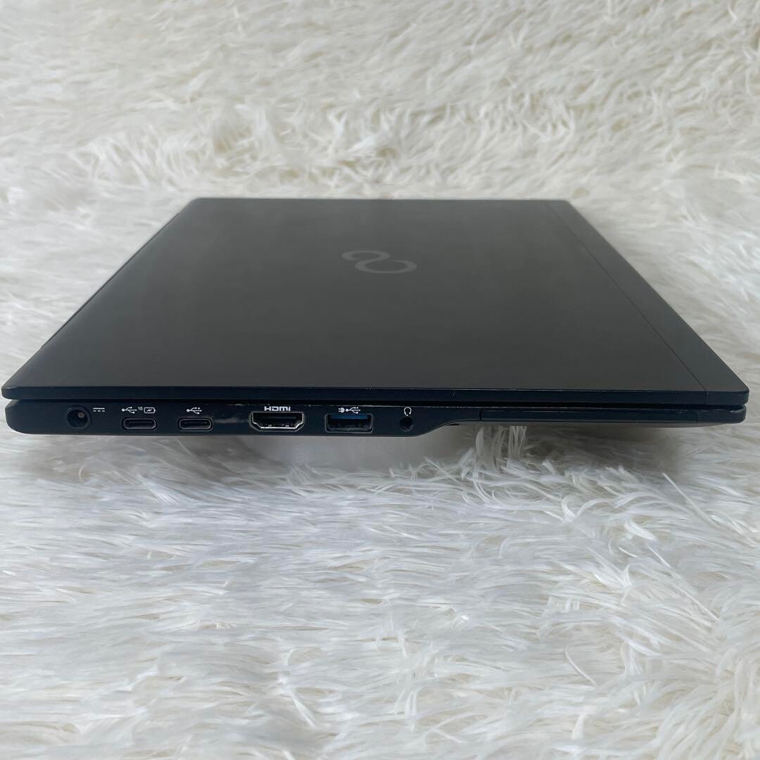 Fujitsu LIFEBOOK U939/B i5-8365U Intel Core i5 13.3inch Black Good