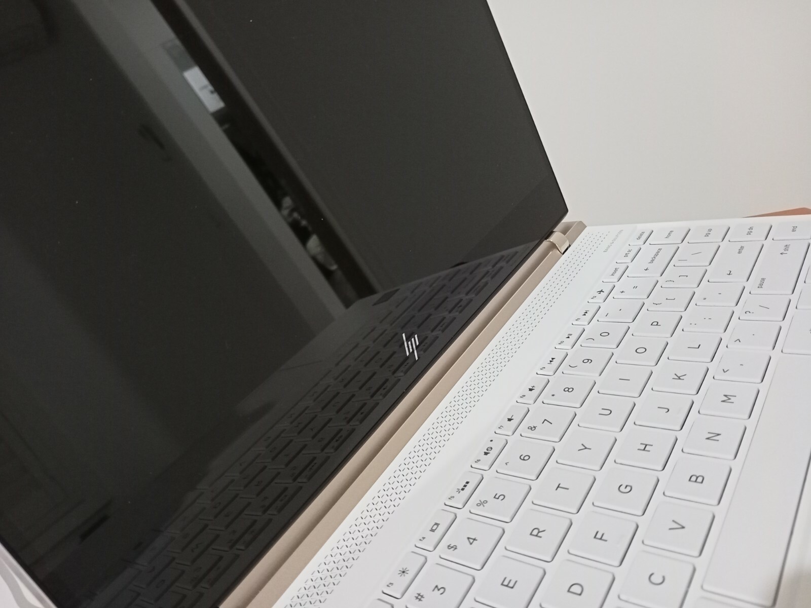 HP SPECTRE 13.3 LAPTOP high performance