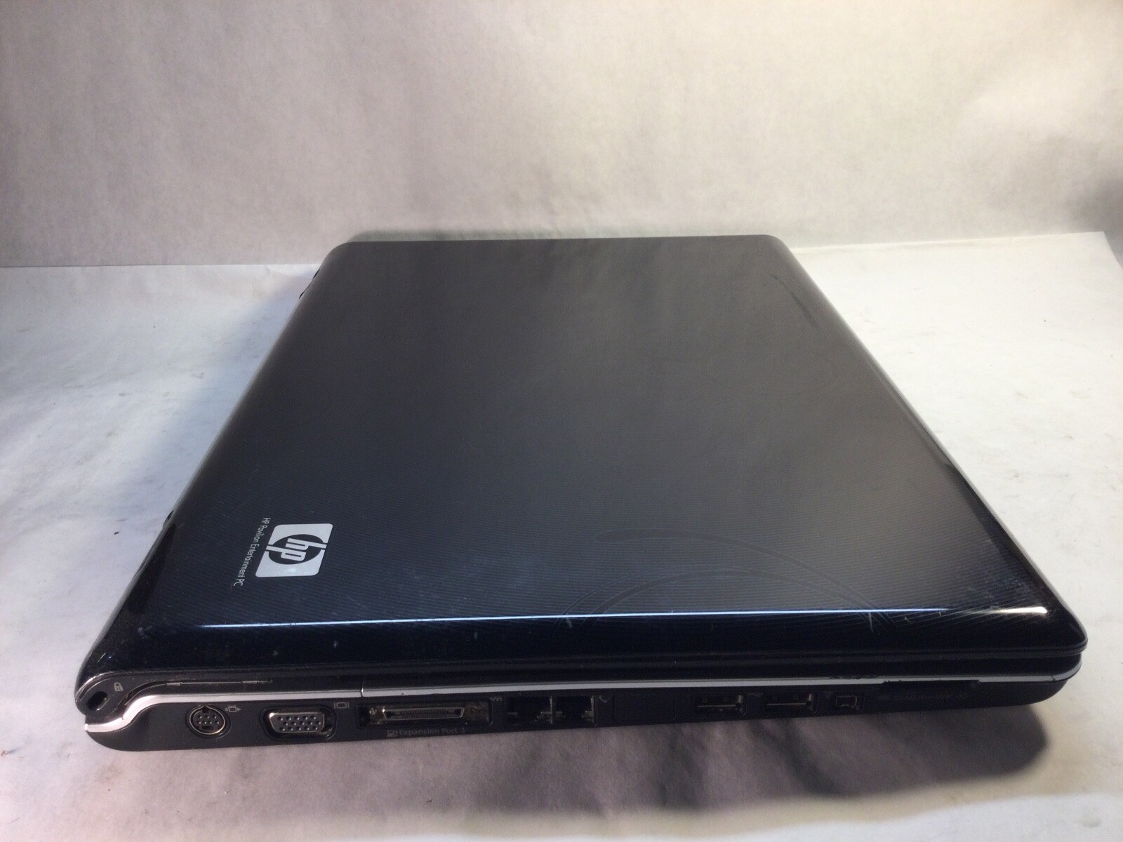 HP Pavilion dv9500 17″ Laptop AMD Turion 64 X2- DIM BACKLIGHT- MZ
