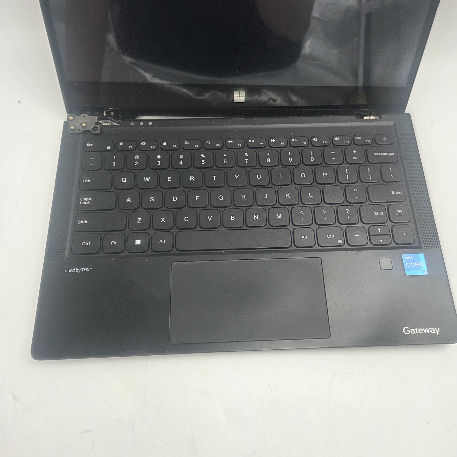 Gateway GWTC51427 14″ Laptop Intel Core i5-1235U 8GB RAM 512gb SSD PARTS REPAIR