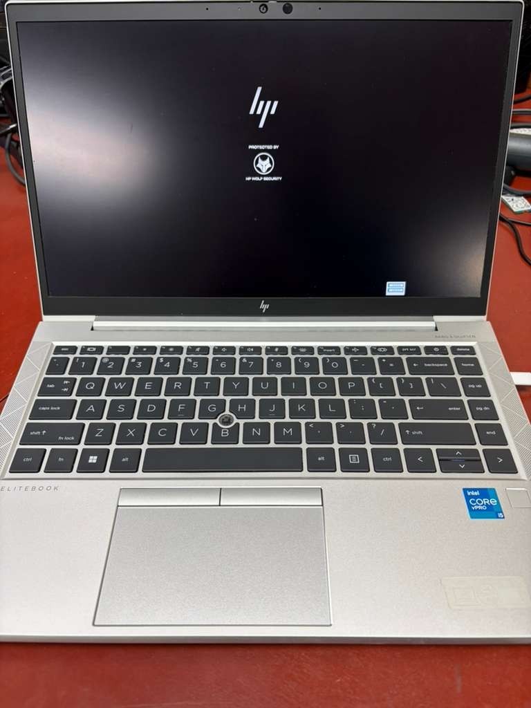 HP EliteBook 840 G8 14″ Touch Core i5-1145G7 2.60GHz 16GB RAM 256GB SSD *READ*