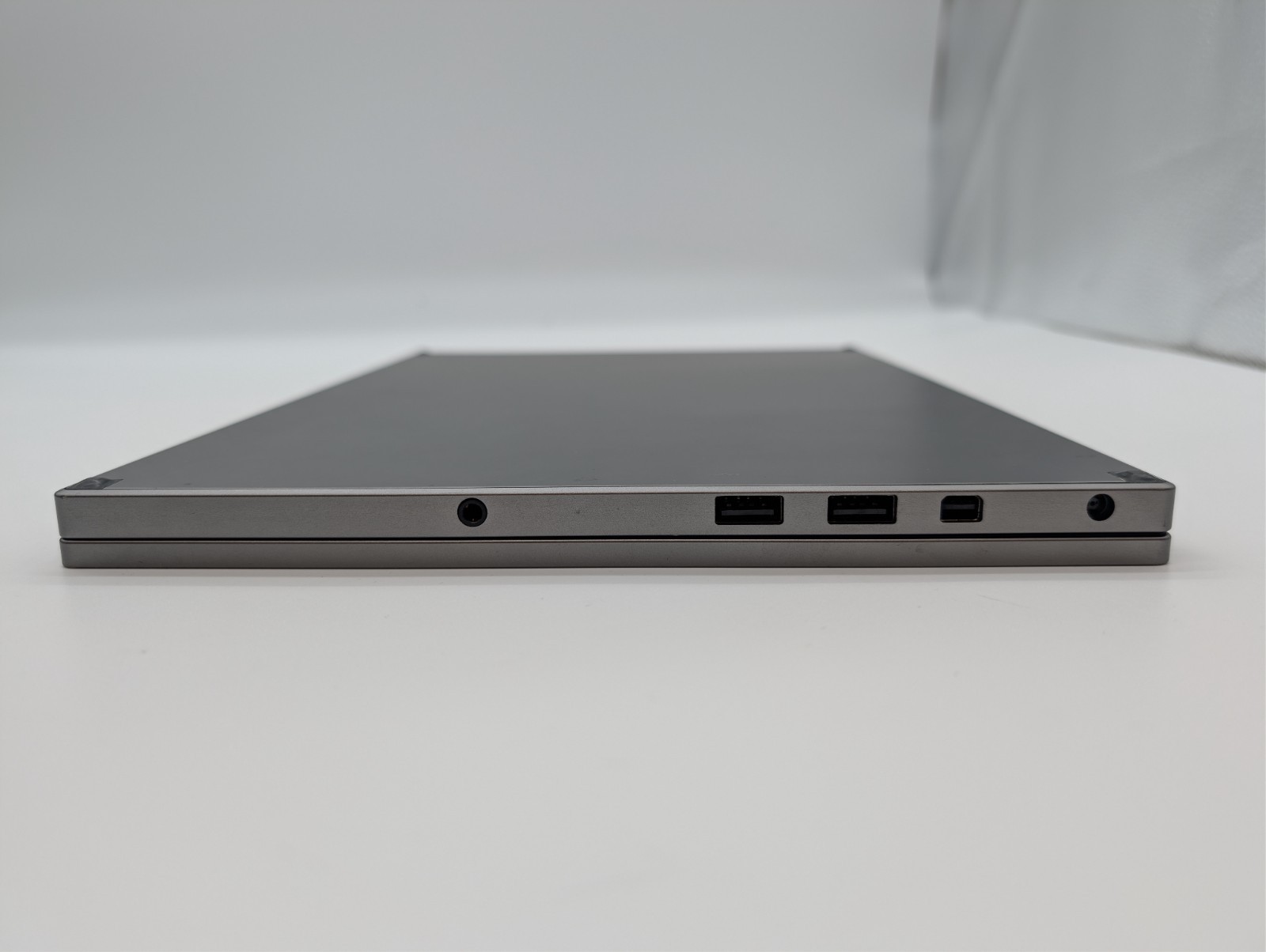 Google Pixel Chromebook CB001. For parts/Repair only. READ DESC