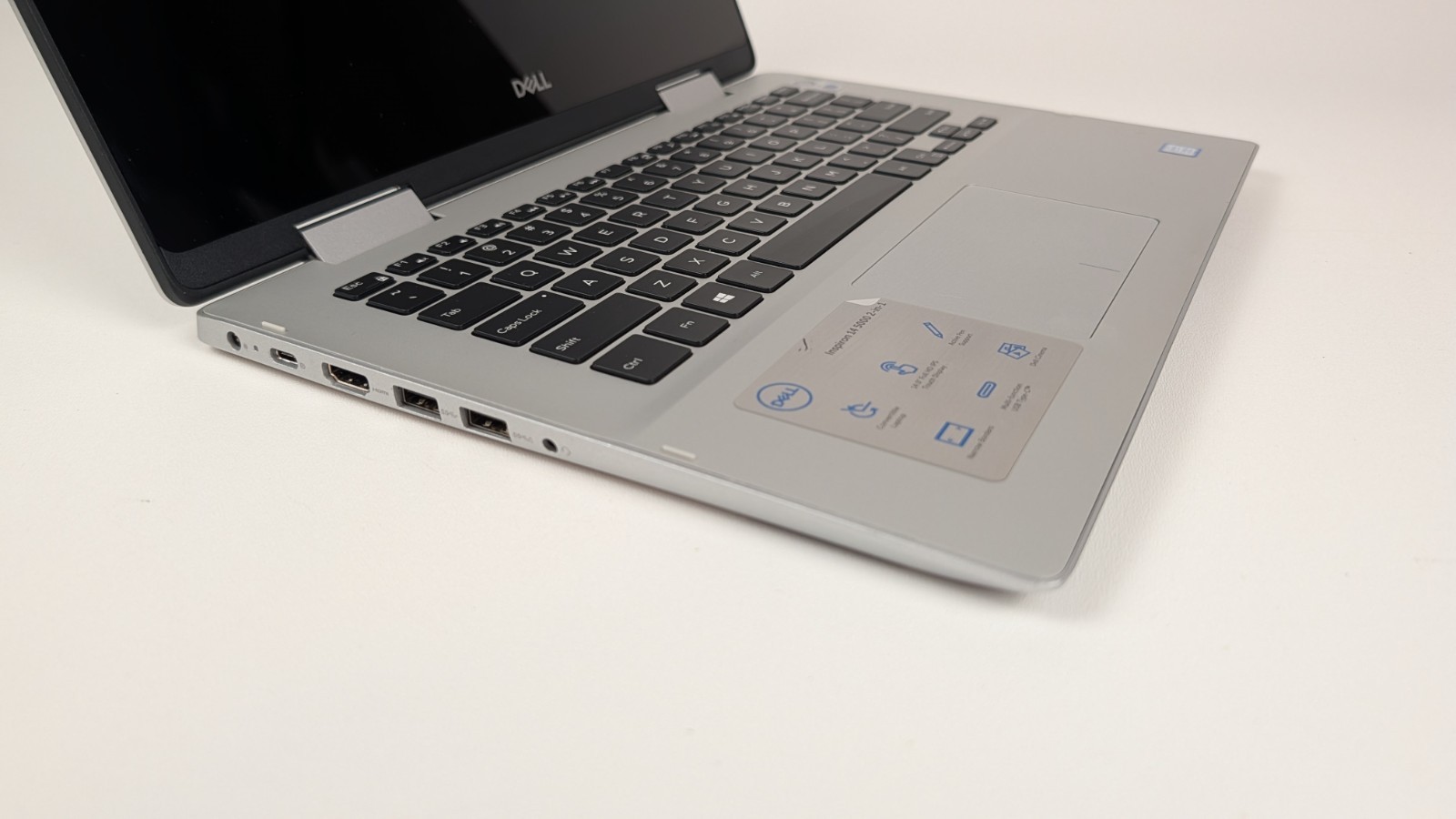 Dell Inspiron 5482 Intel i5-8265U 8GB RAM 256 GB SSD Win 11 Pro TouchScreen