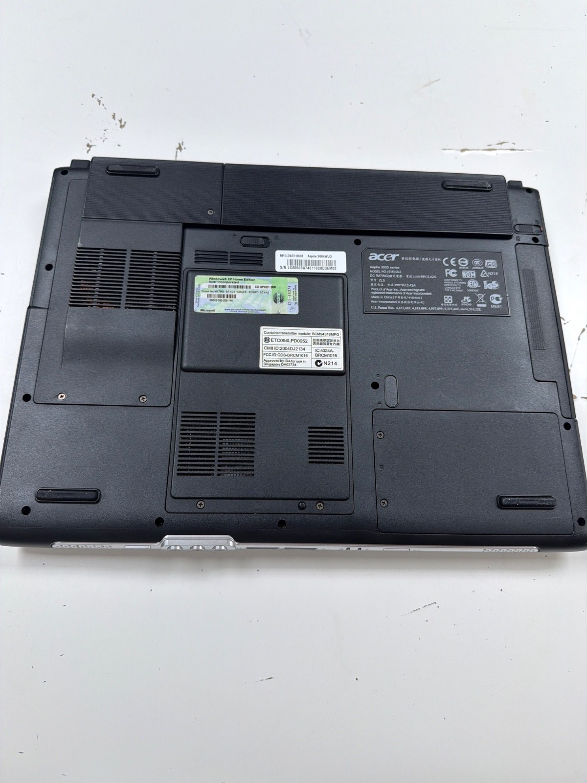 Acer Aspire 3000 15.4in. Notebook/Laptop used (For Parts/For repair)