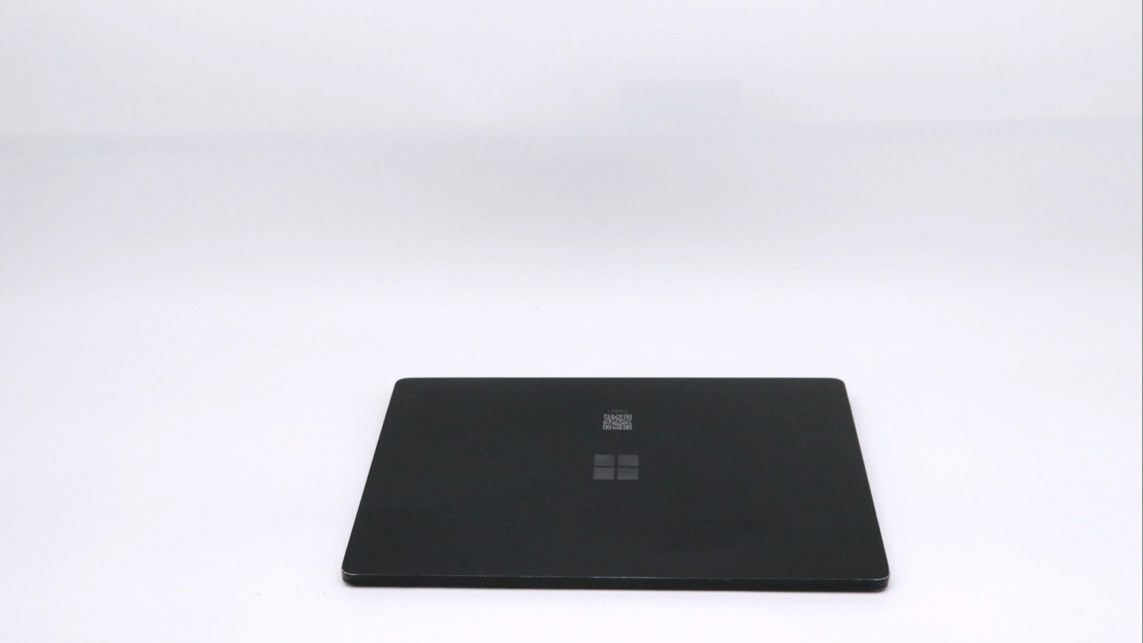 Microsoft Surface Laptop 3 13″ i7-1065g7 16GB 512GB – Good