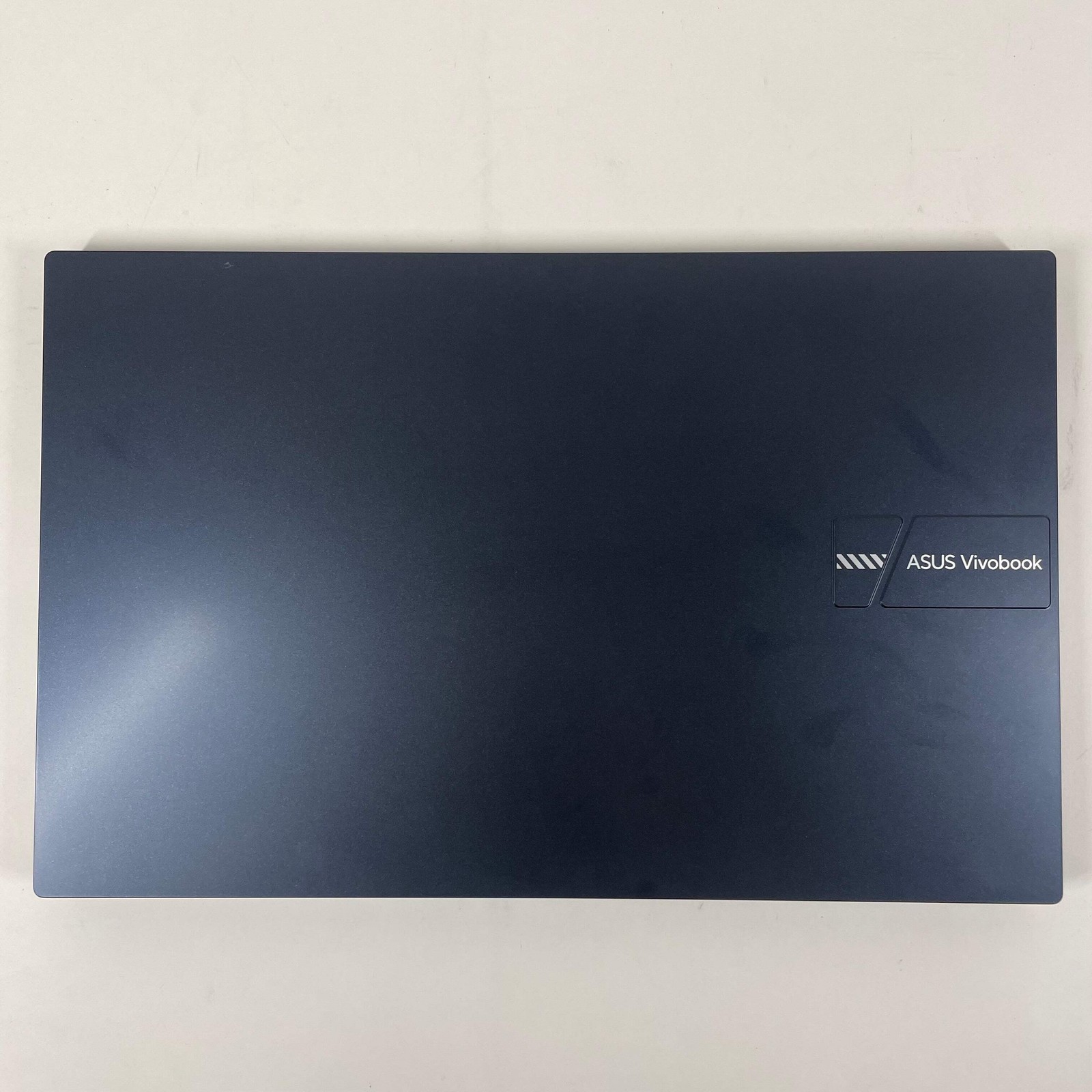 Asus Vivobook 17 X1704Z 17.3″ i3-1215U 1.2GHz 8GB RAM 512GB SSD