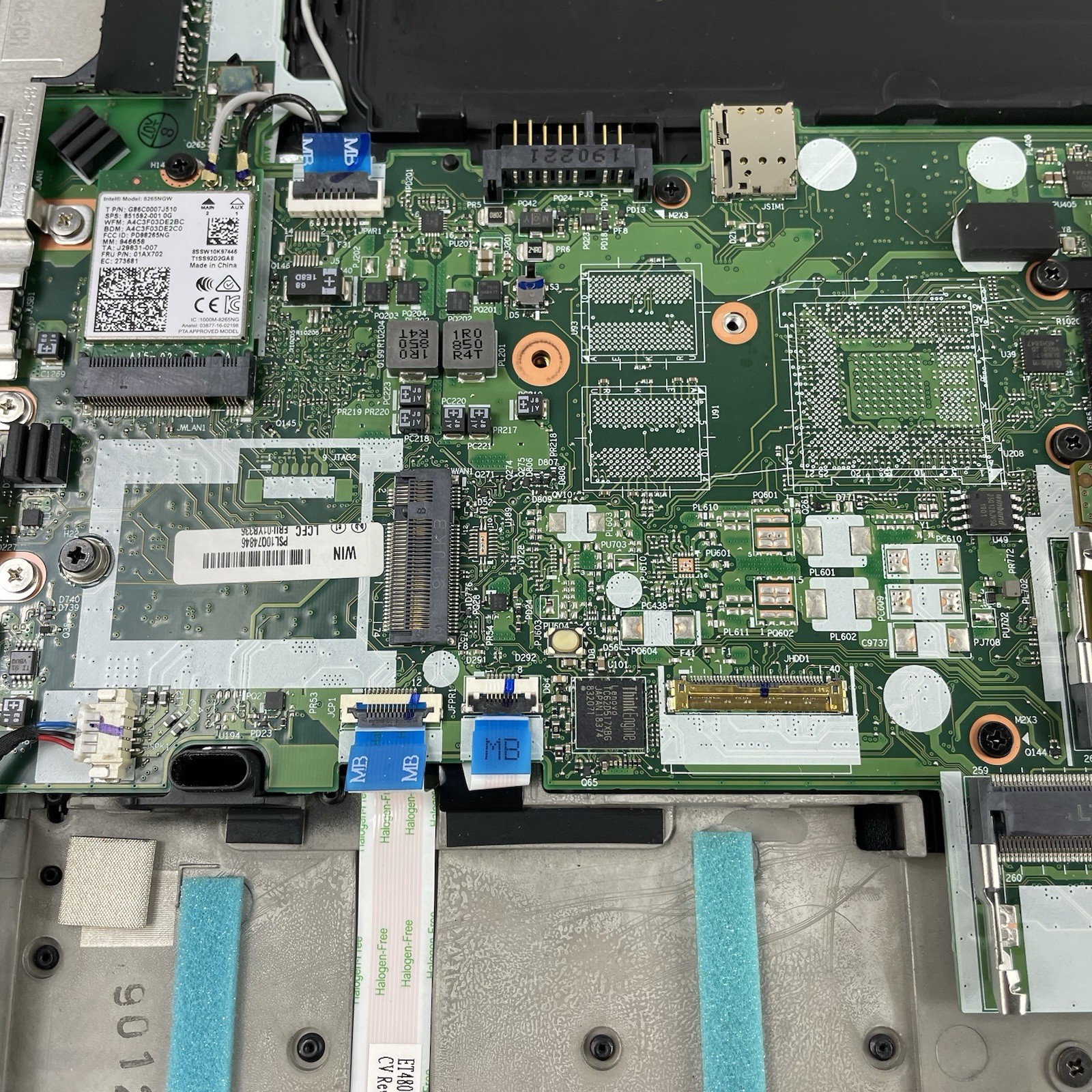 Lenovo ThinkPad T480 14″ i5-8350U 1.70 GHz 8 GB RAM No SSD/OS/AC/Batt – READ
