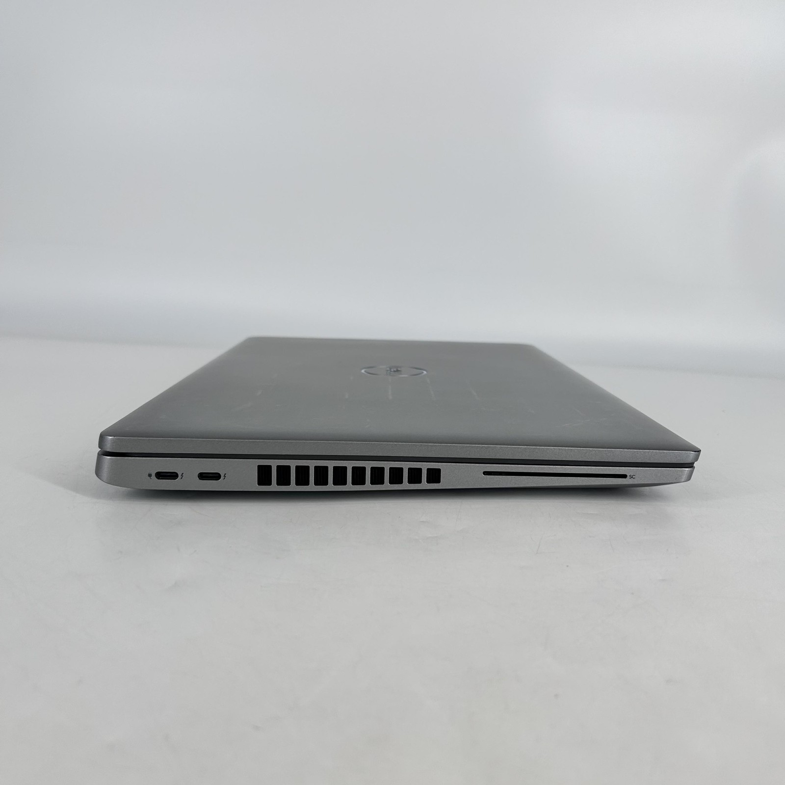 Dell Latitude 5520 15.6 Silver FHD i5-1145G7 2.60GHz 16GB 512GB SSD Very Good