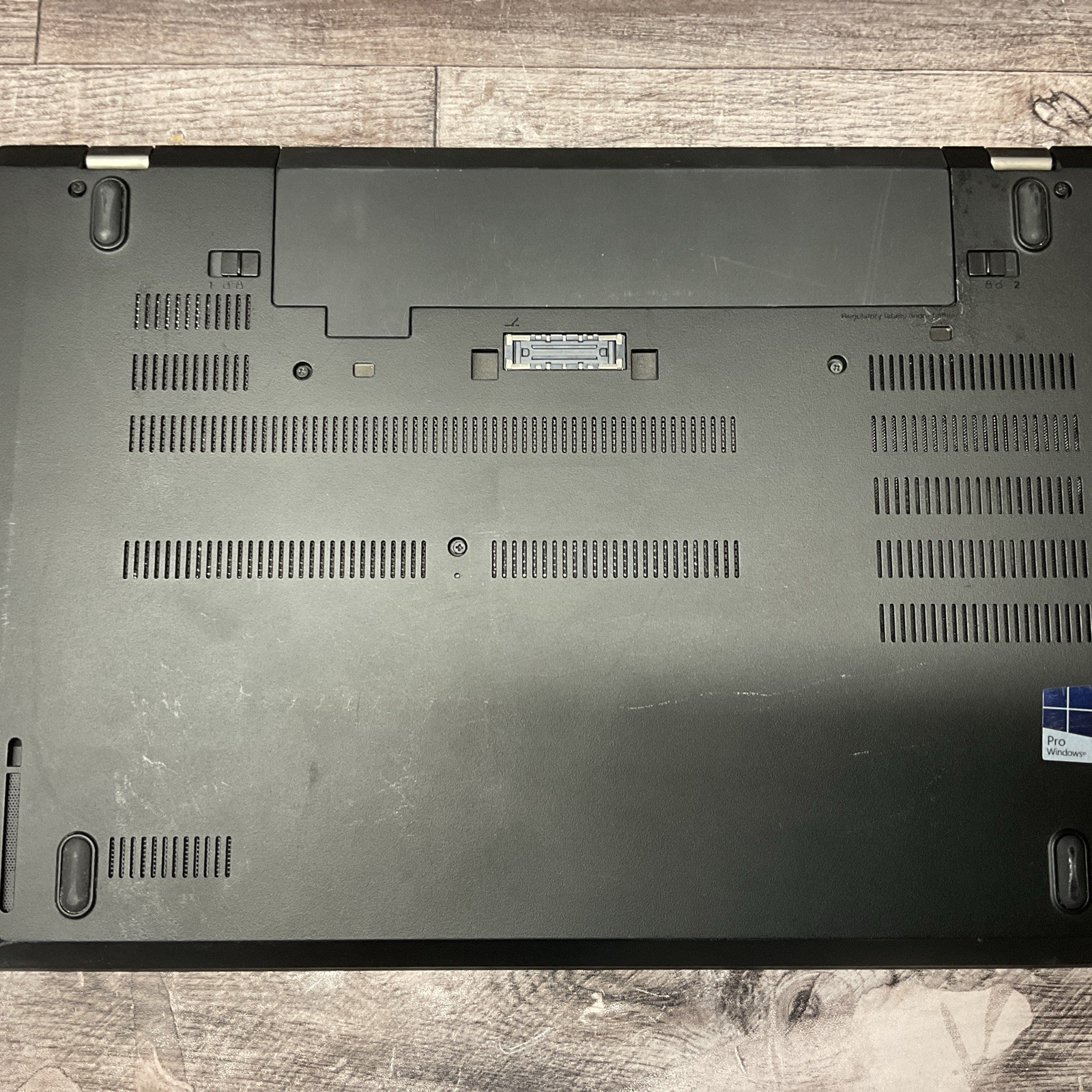 Lenovo ThinkPad T570 / i7 7th Gen / No RAM / No SSD / O20
