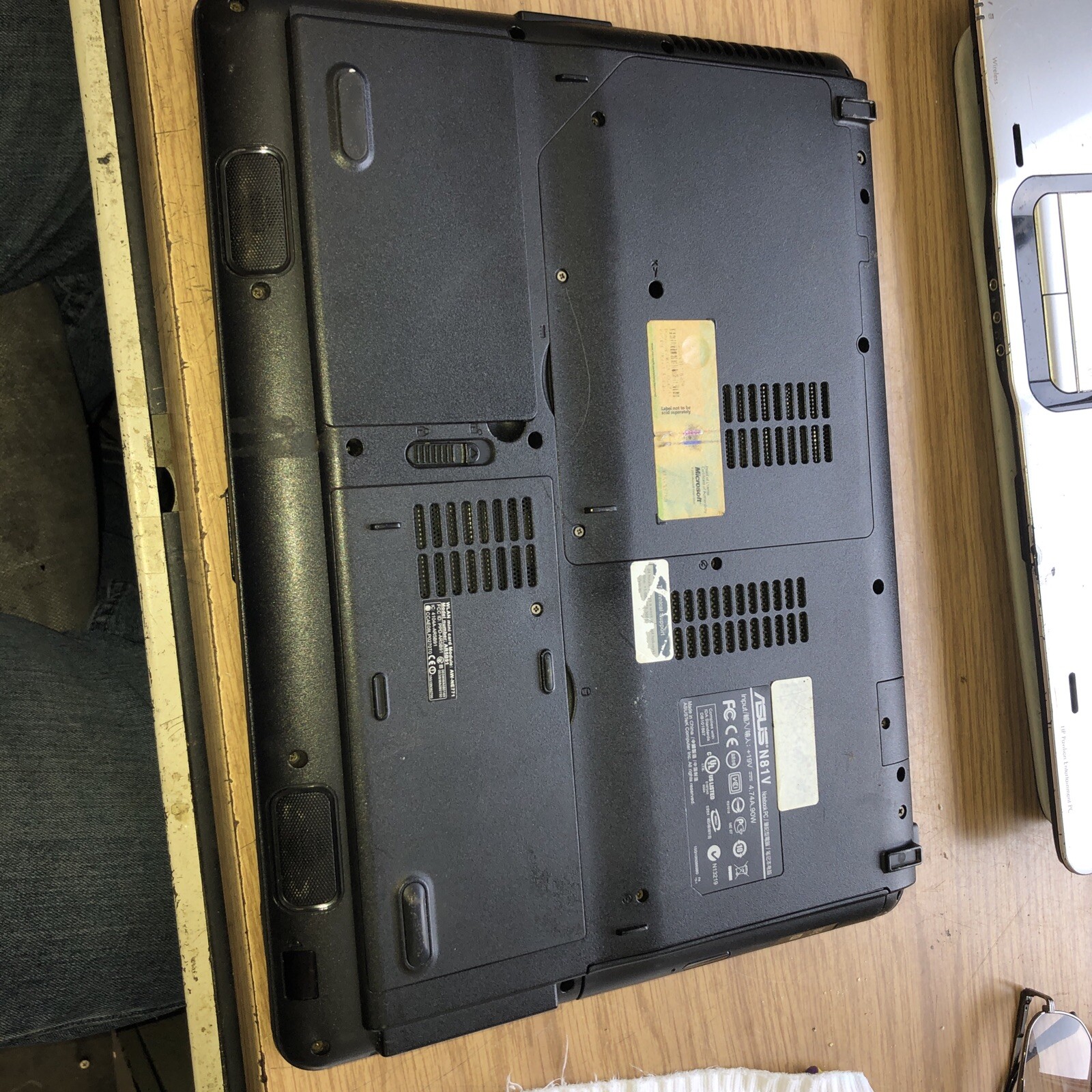 Asus N81V Series Intel 14″ Laptop