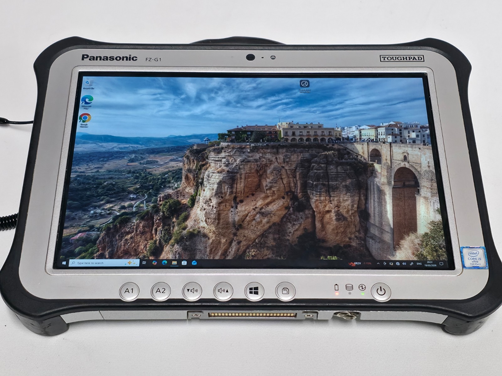 PANASONIC TOUGHPAD FZ-G1 MK5 | 10.1″ WUXGA i5-7300U 256GB SSD 8GB GPS HDMI LTE