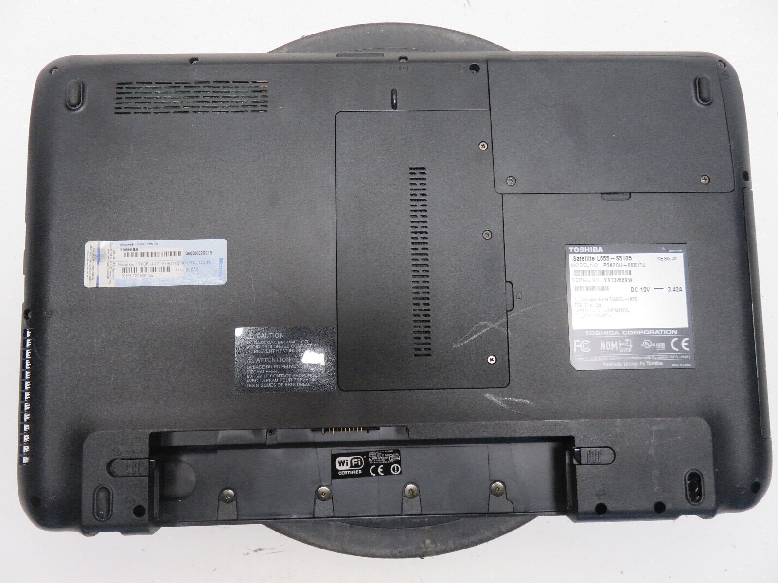 Toshiba L655-S5105 Intel i3 M370 2.4GHz 4 GB NO HDD No Batt
