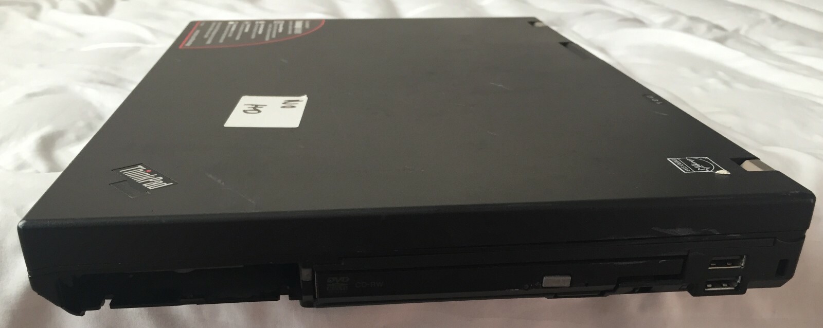 Lenovo ThinkPad R61i No Ram/HDD/PS For Parts Only