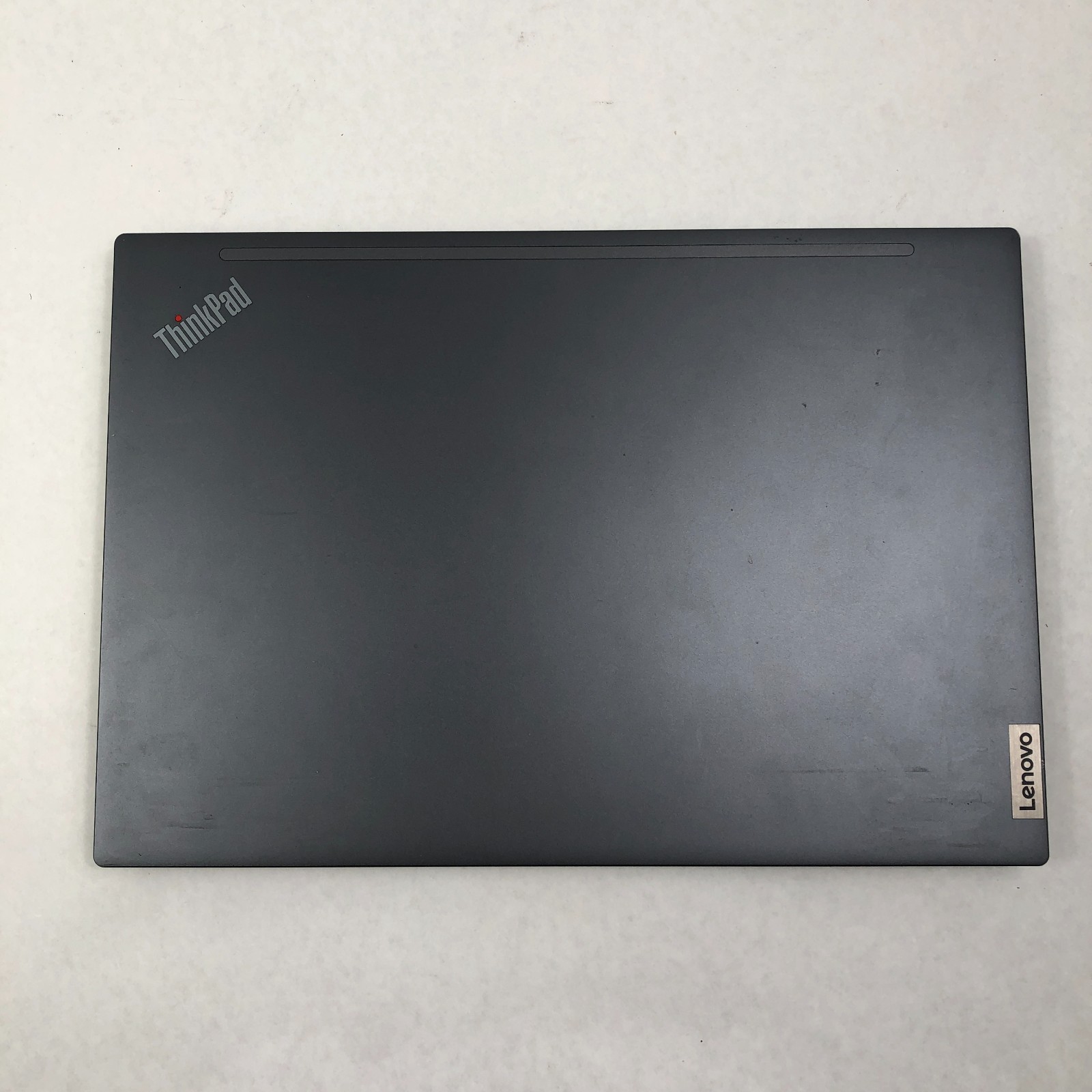 Lenovo ThinkPad T14s Gen 2 AMD Ryzen 5 PRO 5650U 8GB RAM 256GB SSD NO OS