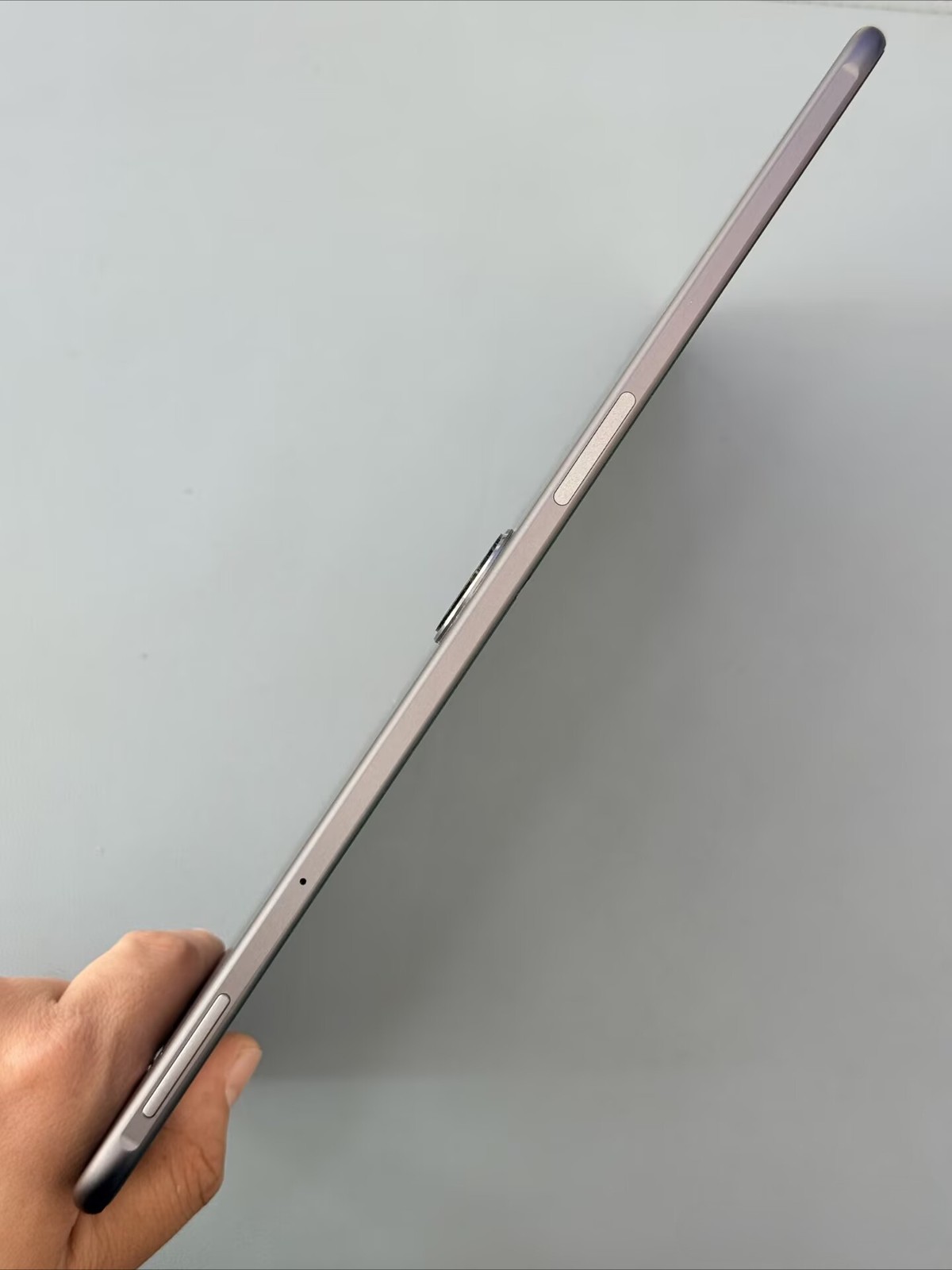 OnePlus Pad Pro 12.1″ 13MP napdragon 8 Gen 3 9510mAh Wi-Fi Android 14