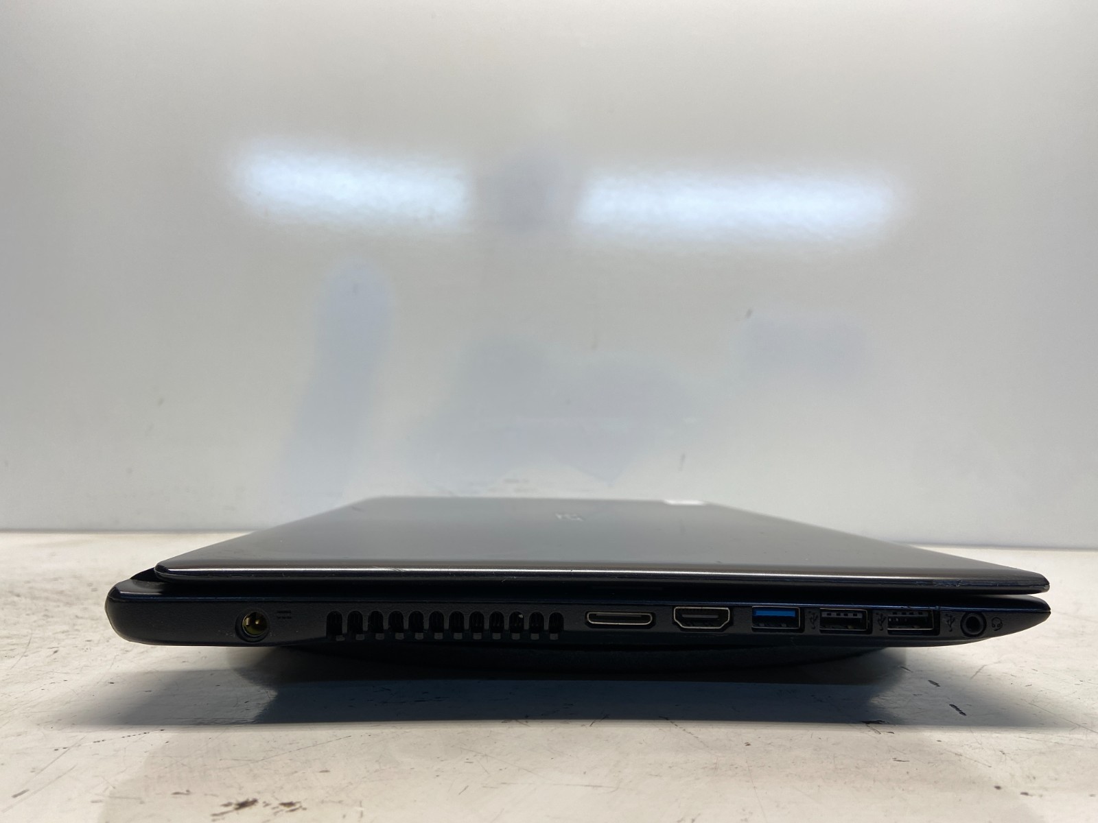 Acer Aspire V5-531 Intel Pentium 967 1.3GHz 4 GB NO HDD