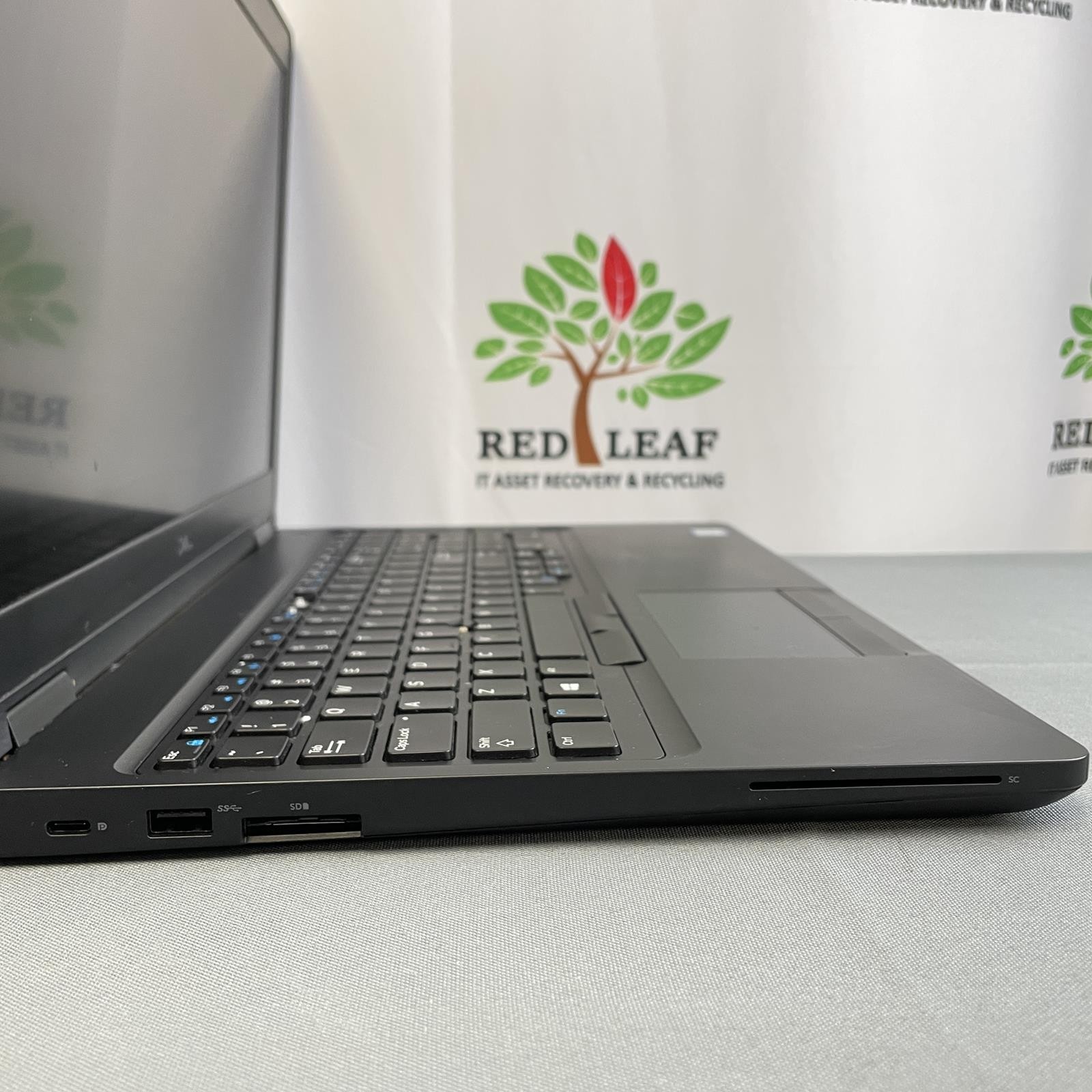 Dell Latitude 5590 15.6″, Core i5-8350U, 16 GB RAM, No SSD | AS IS (READ)