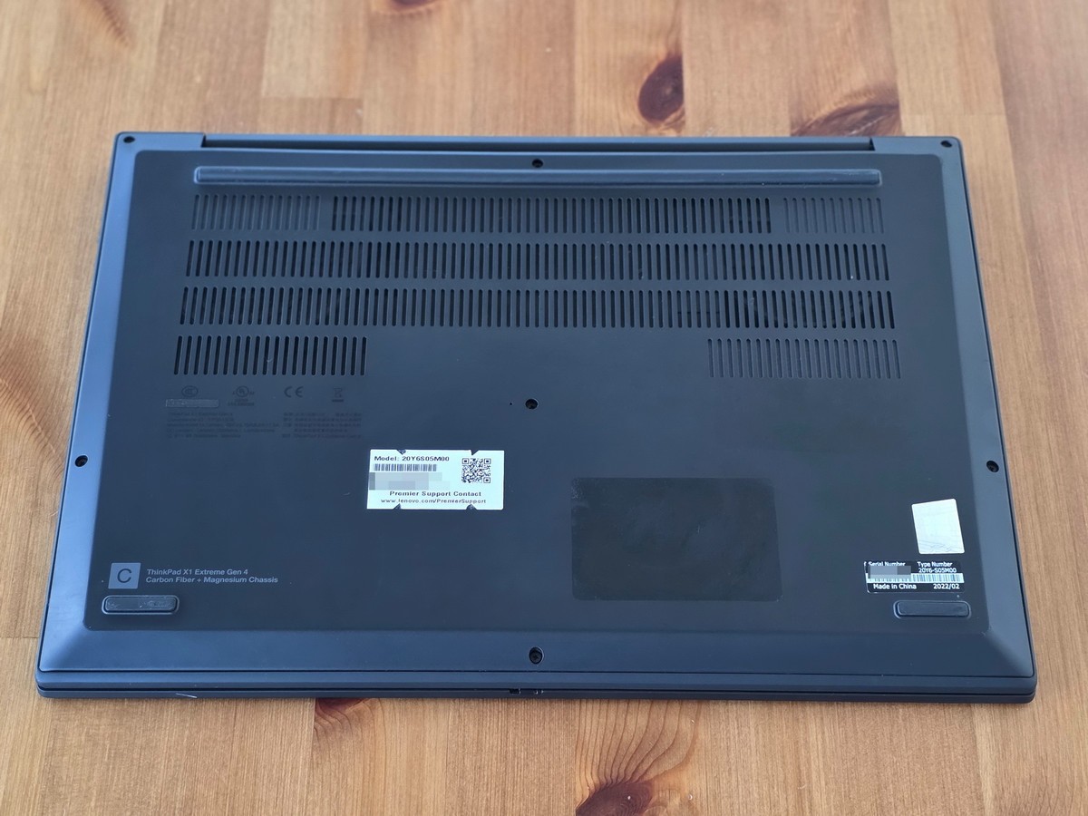 Lenovo ThinkPad X1 Extreme Gen 4 i7-11850H 16″ 4K 3840×2400 32GB NVIDIA RTX 3050