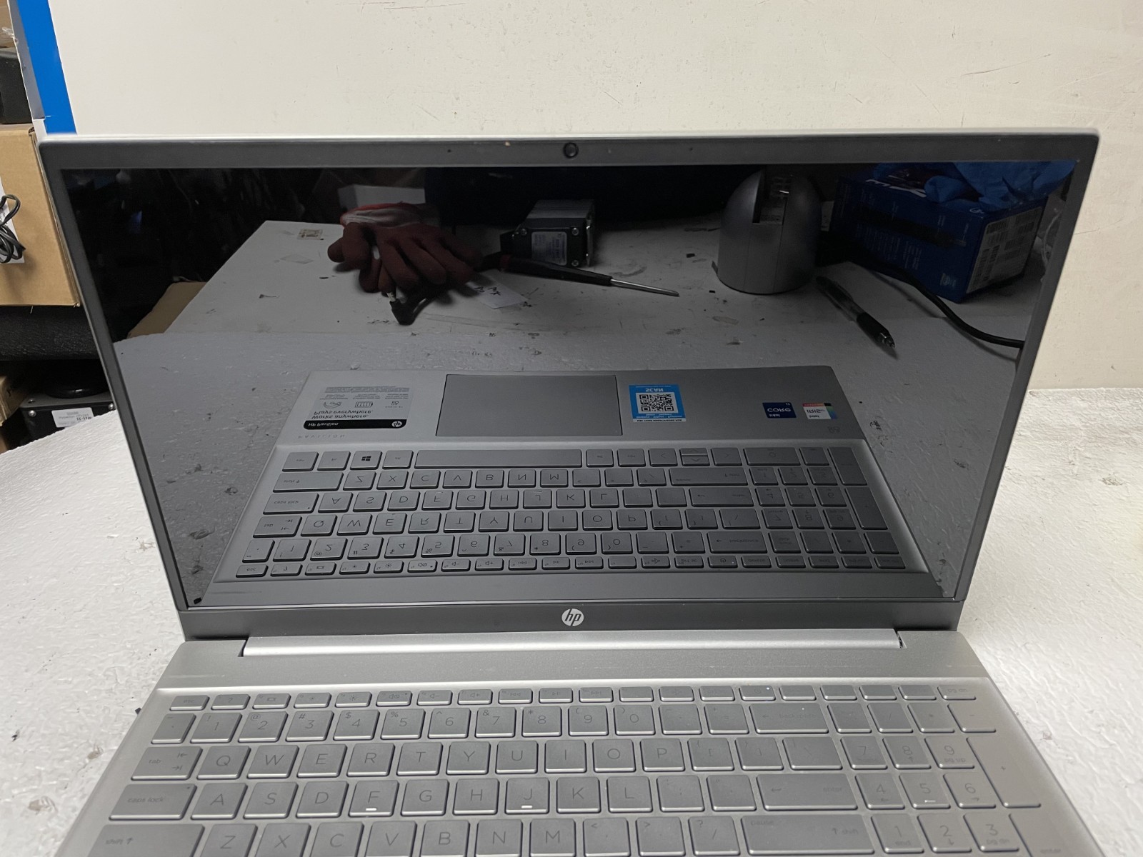 HP Pavilion 15-eg0021nr Intel i7-11th 8GB RAM NO SSD Parts *READ