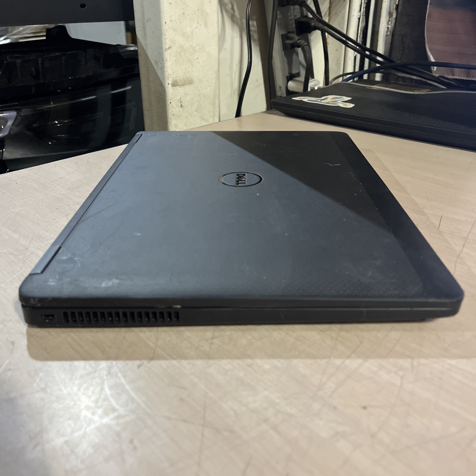 DELL LATITUDE E7470 INTEL CORE I5-6300U 2.40GHZ 8GB RAM NO HD