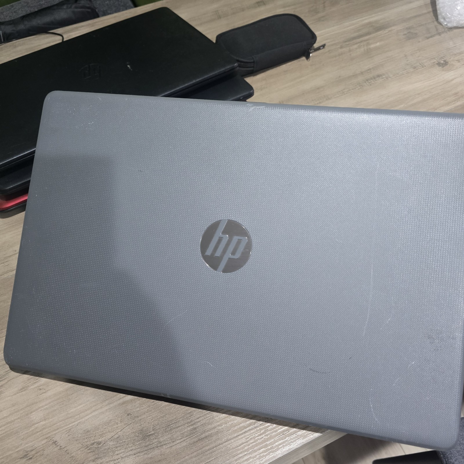 HP 17-BS057CF. CORE I5-7gen. 2.50GHZ | 1 TB HDD| 16GB RAM