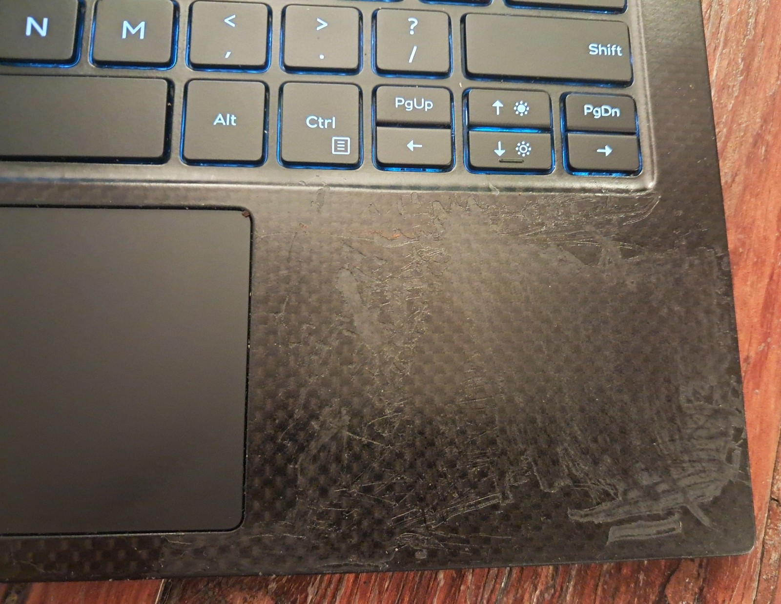 Dell XPS 13 9370 13.3″ UHD Touch Laptop i7-8550U 16GB RAM – SSD Not Included!