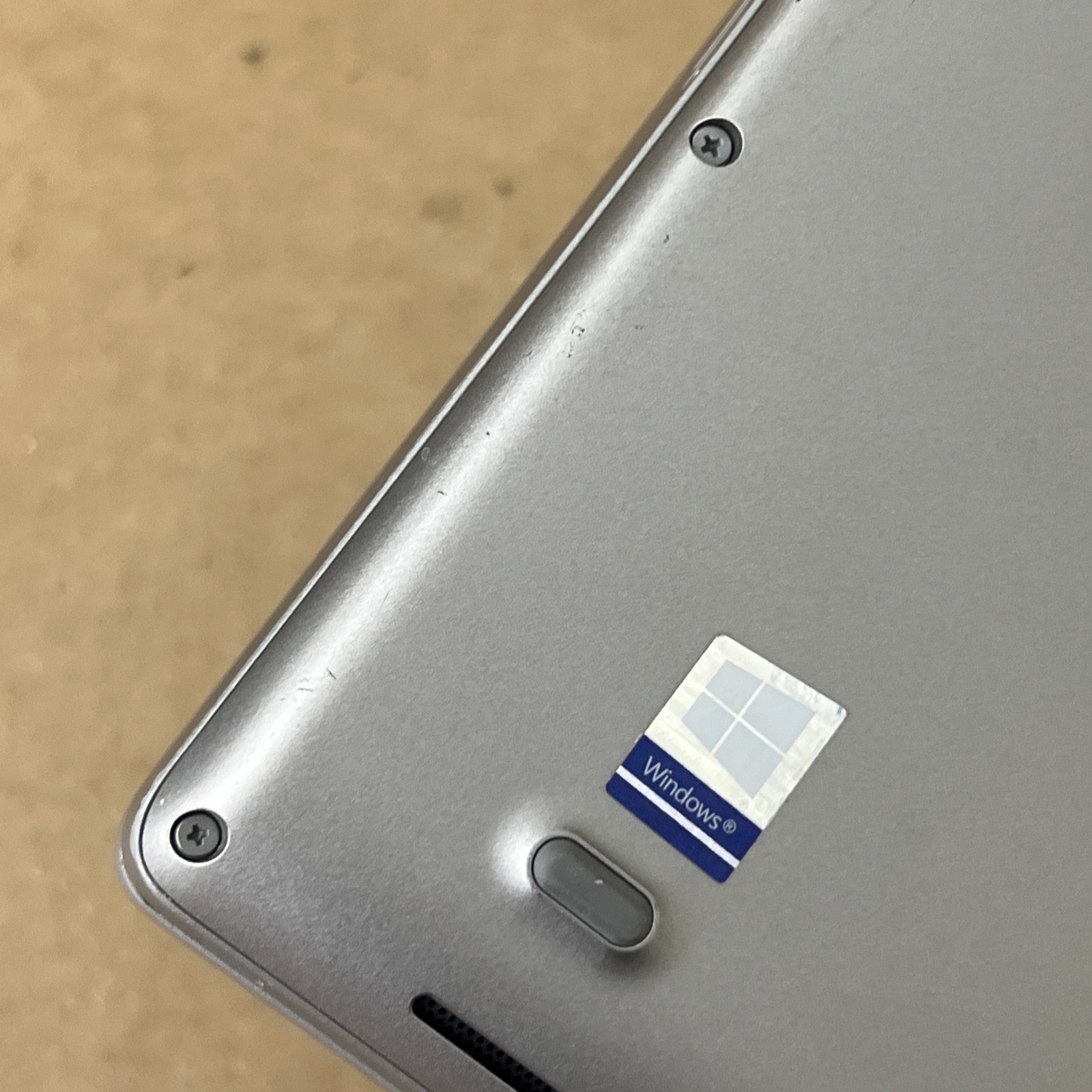 Dell Latitude 5511 i7-10850H 2.7GHz 16GB Ram GeForce MX150 – Fair *No SSD, OS*