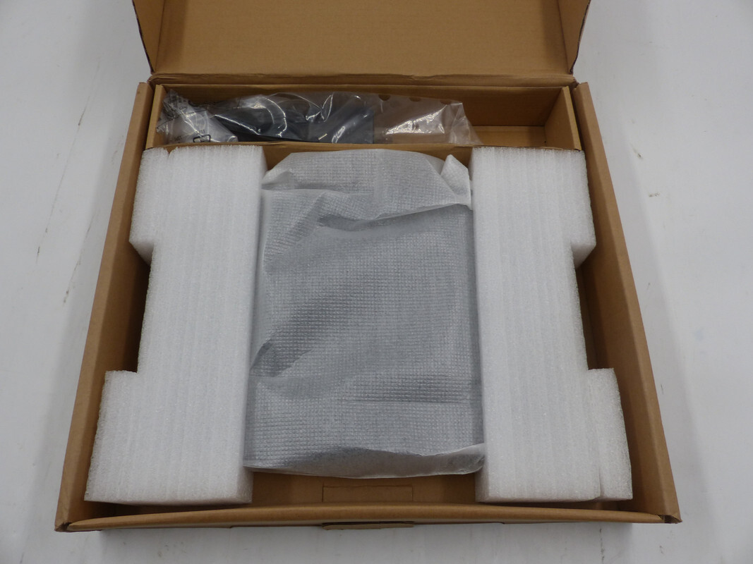 SAMSUNG CHROMEBOOK 3 XE501C13-K02US 11.6″ INTEL CELERON 4GB RAM / 32GB SSD