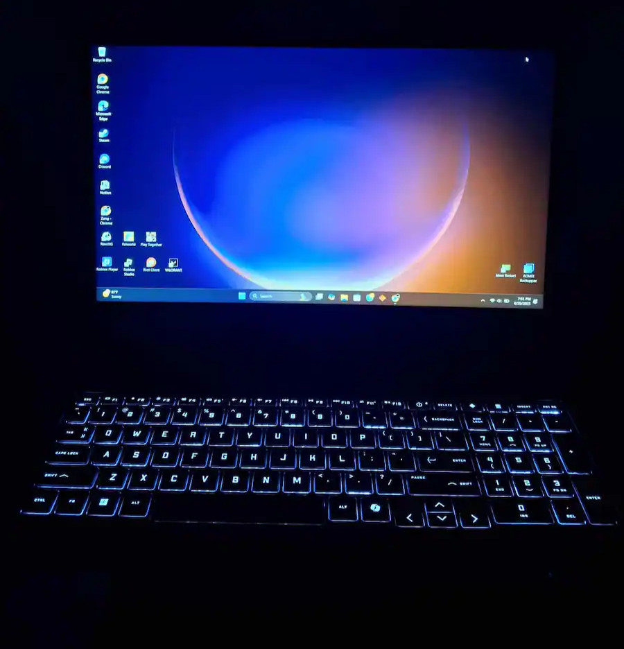 HP Victus 15.6-inch 144Hz Gaming Laptop I5-13420H, 16gb ram DDR4, RTX 3050